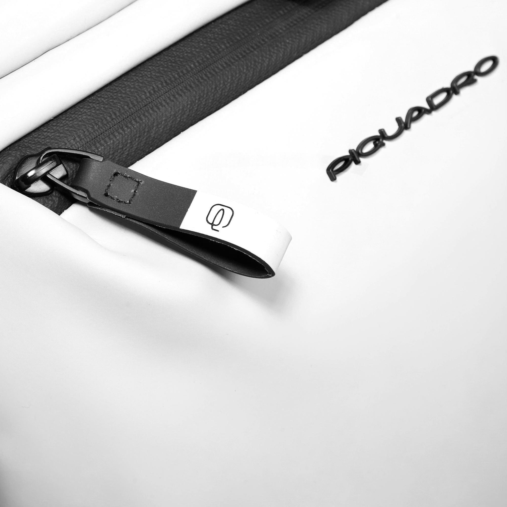 Wasserfester Roll-top Laptop-Rucksack 15,6" 