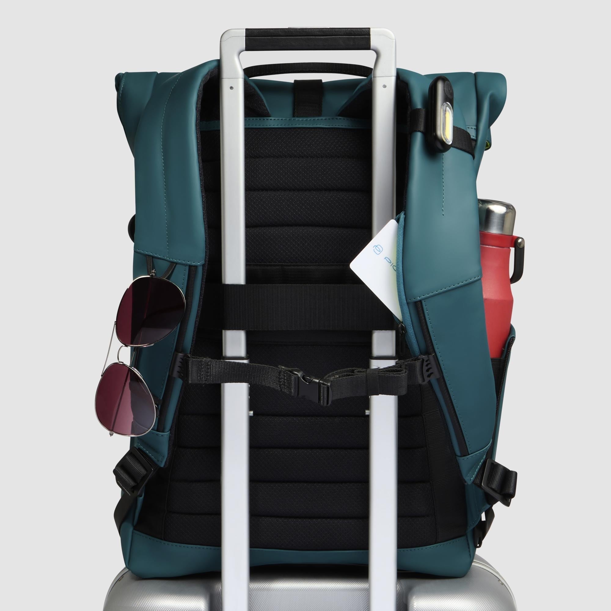 Water resistant roll top backpack for laptop 15,6 - 3