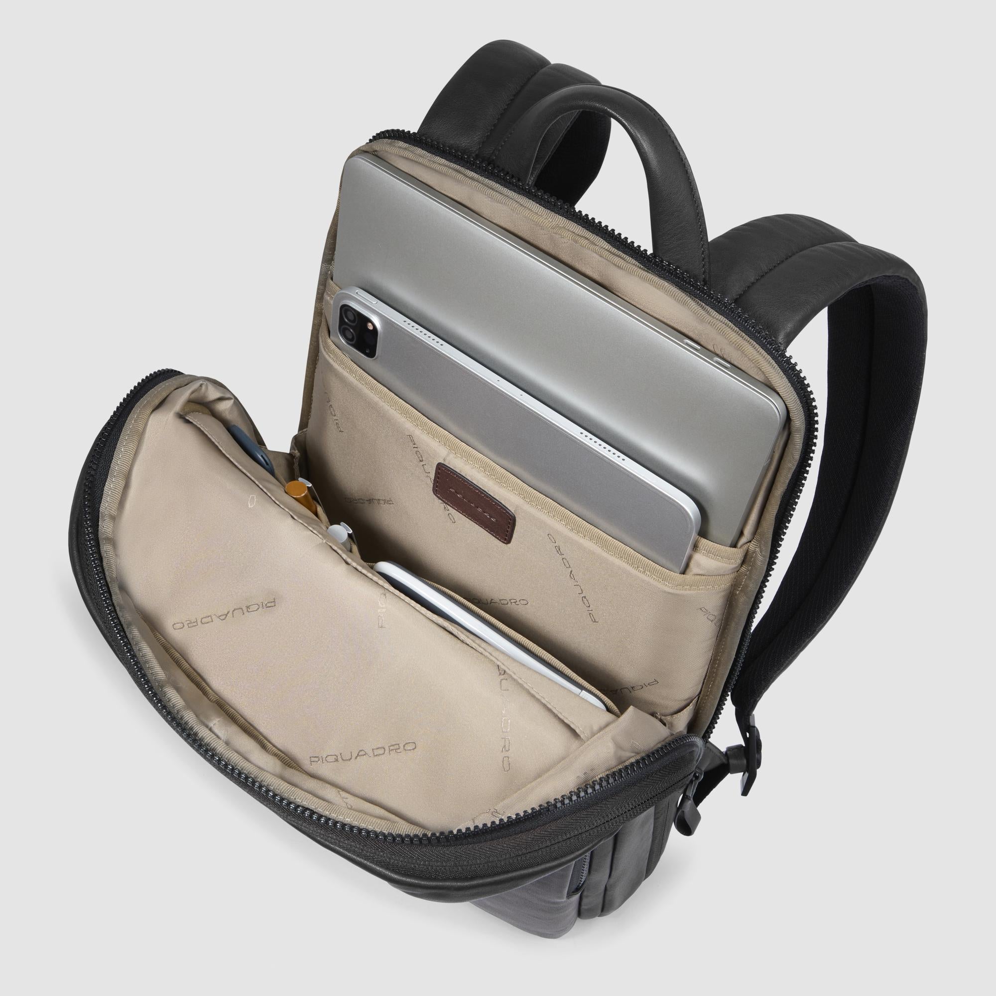Expandable, slim laptop backpack 14"