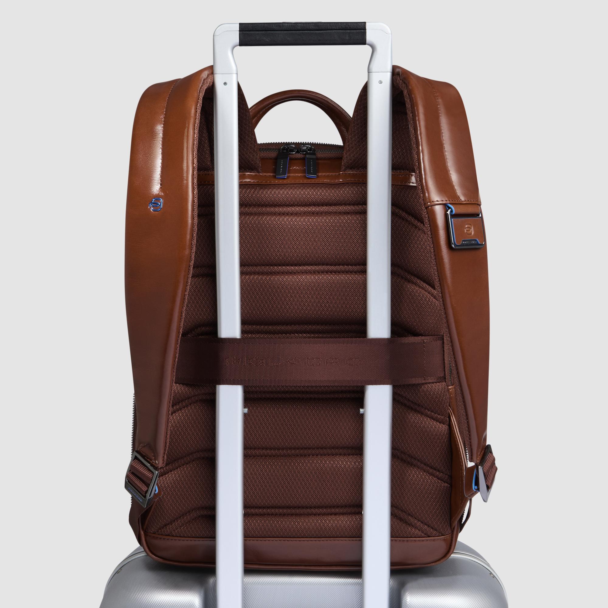 Personalizable laptop backpack 14"