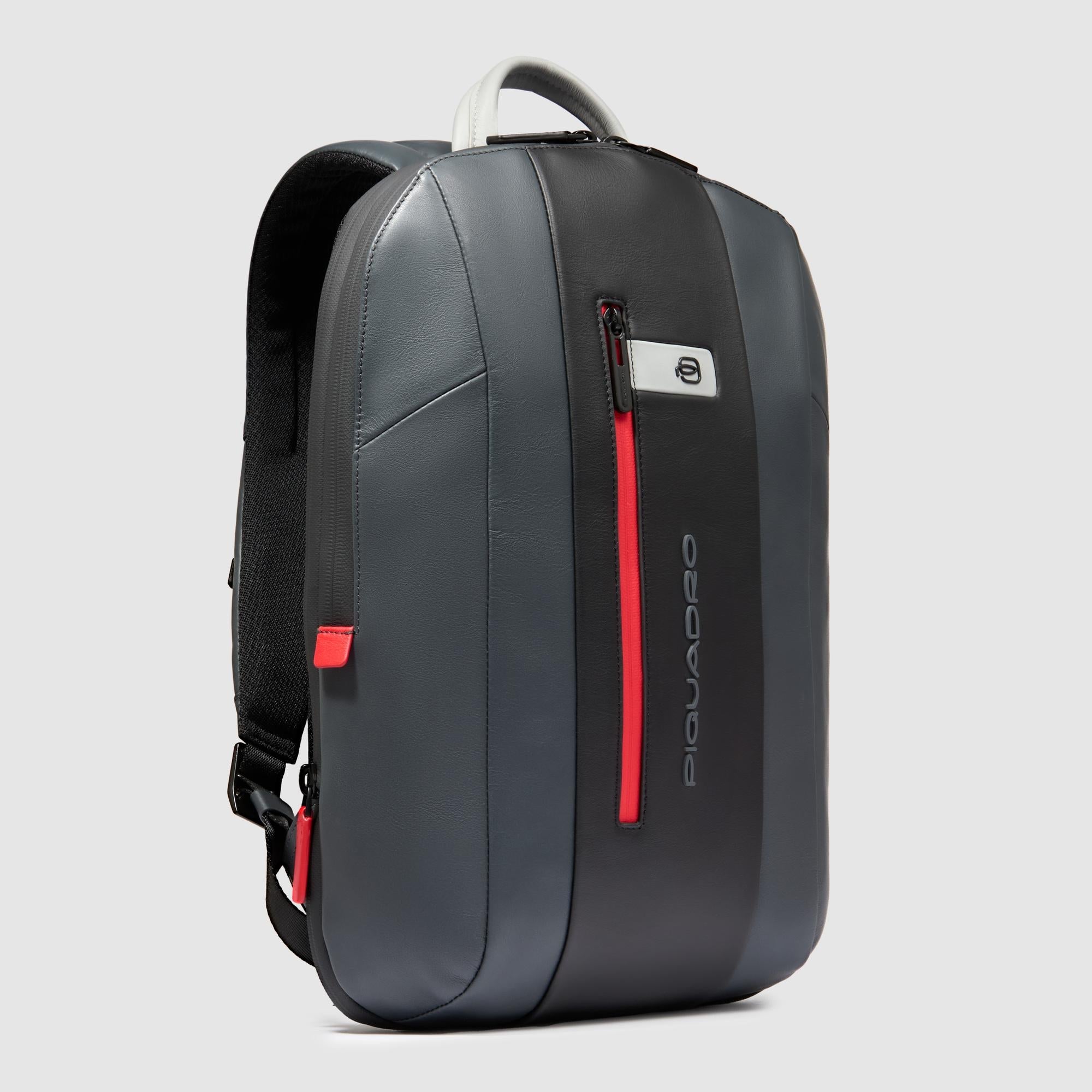 Expandable laptop backpack 15,6"