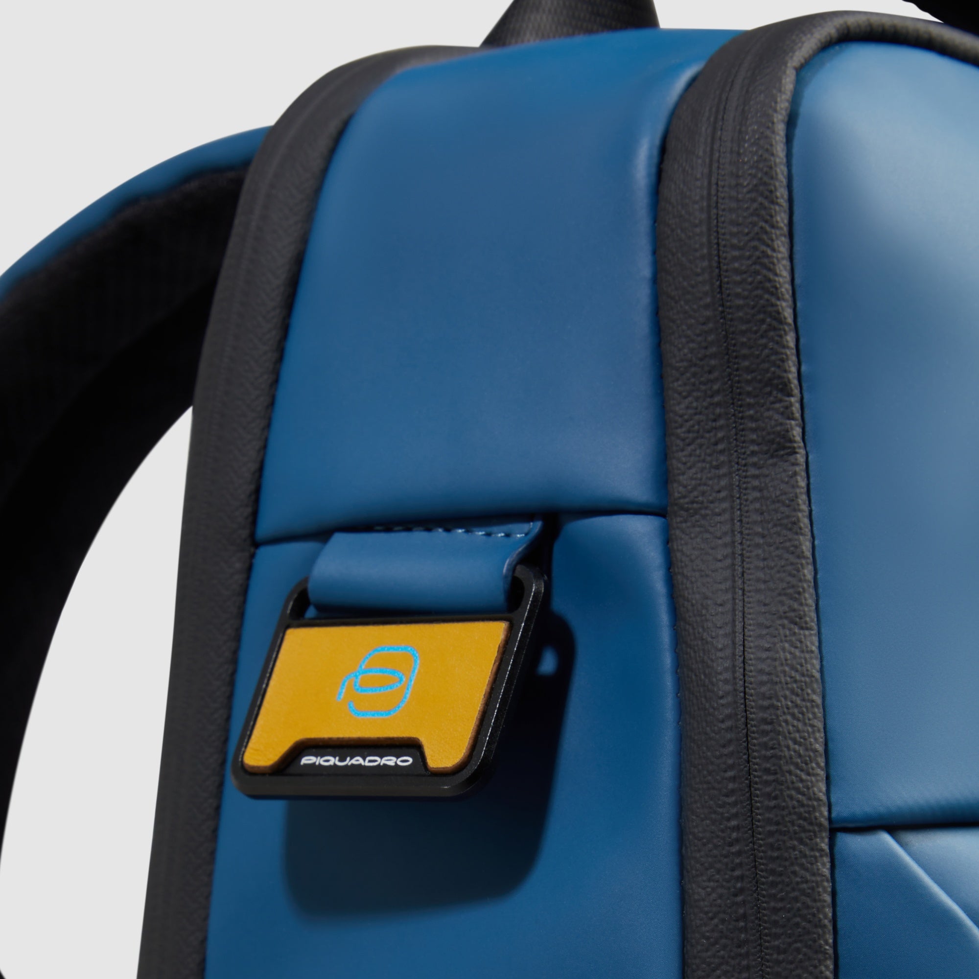 Water resistant computer 15,6" backpack