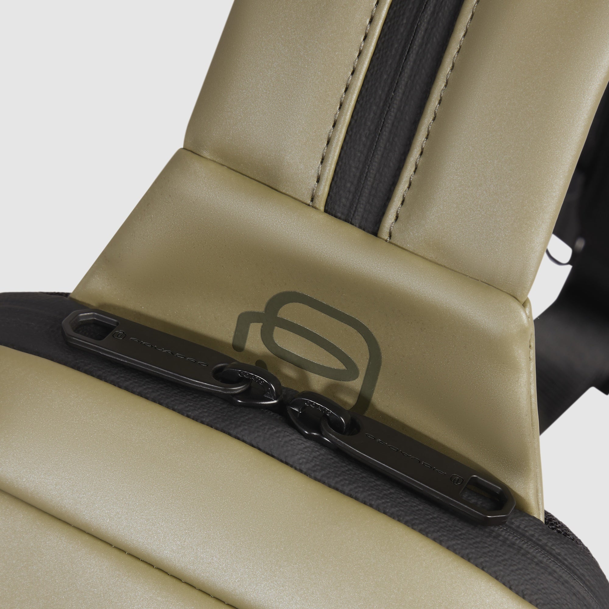 Water resistant sling bag - 6