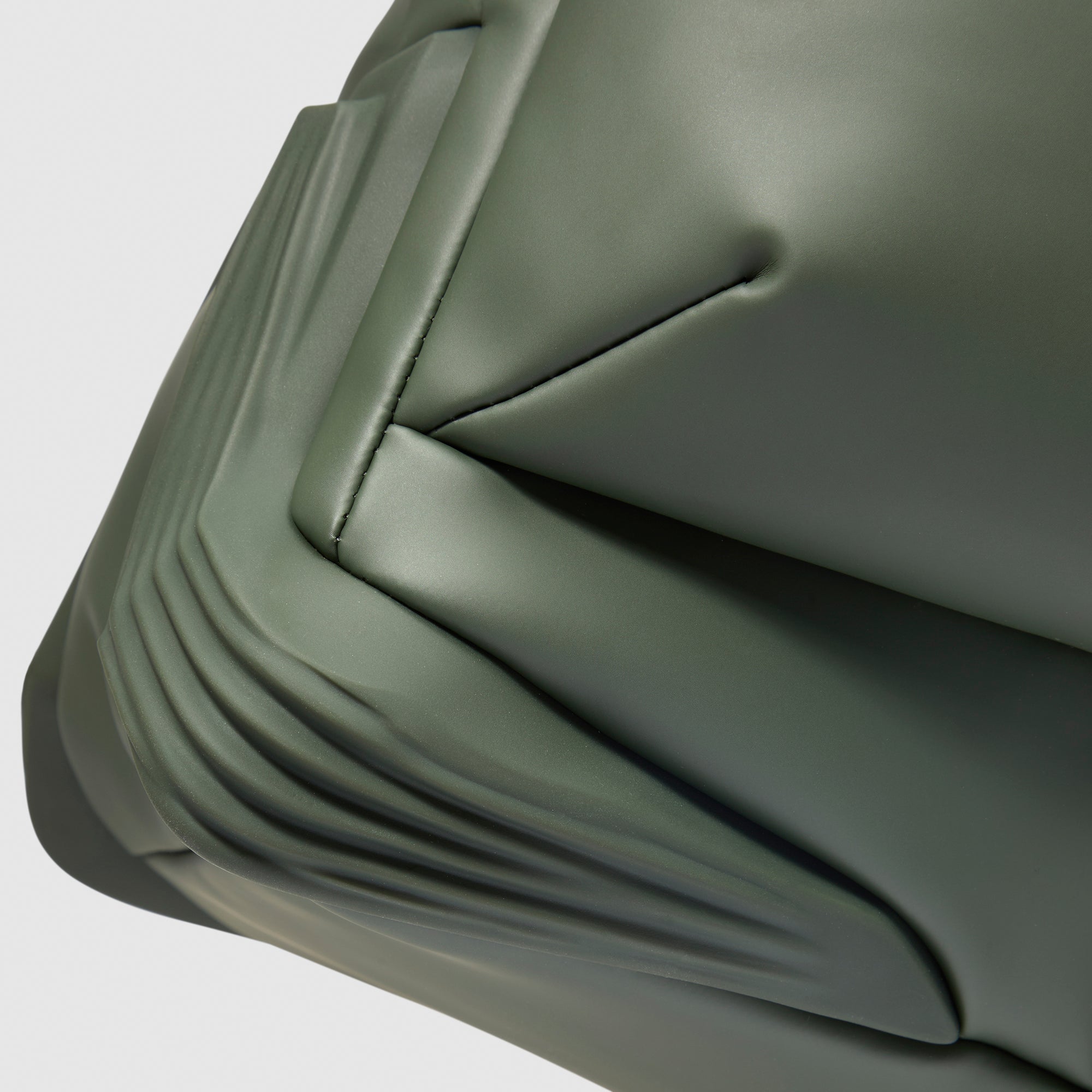 Convertible to backpack water resistant tote bag - 4