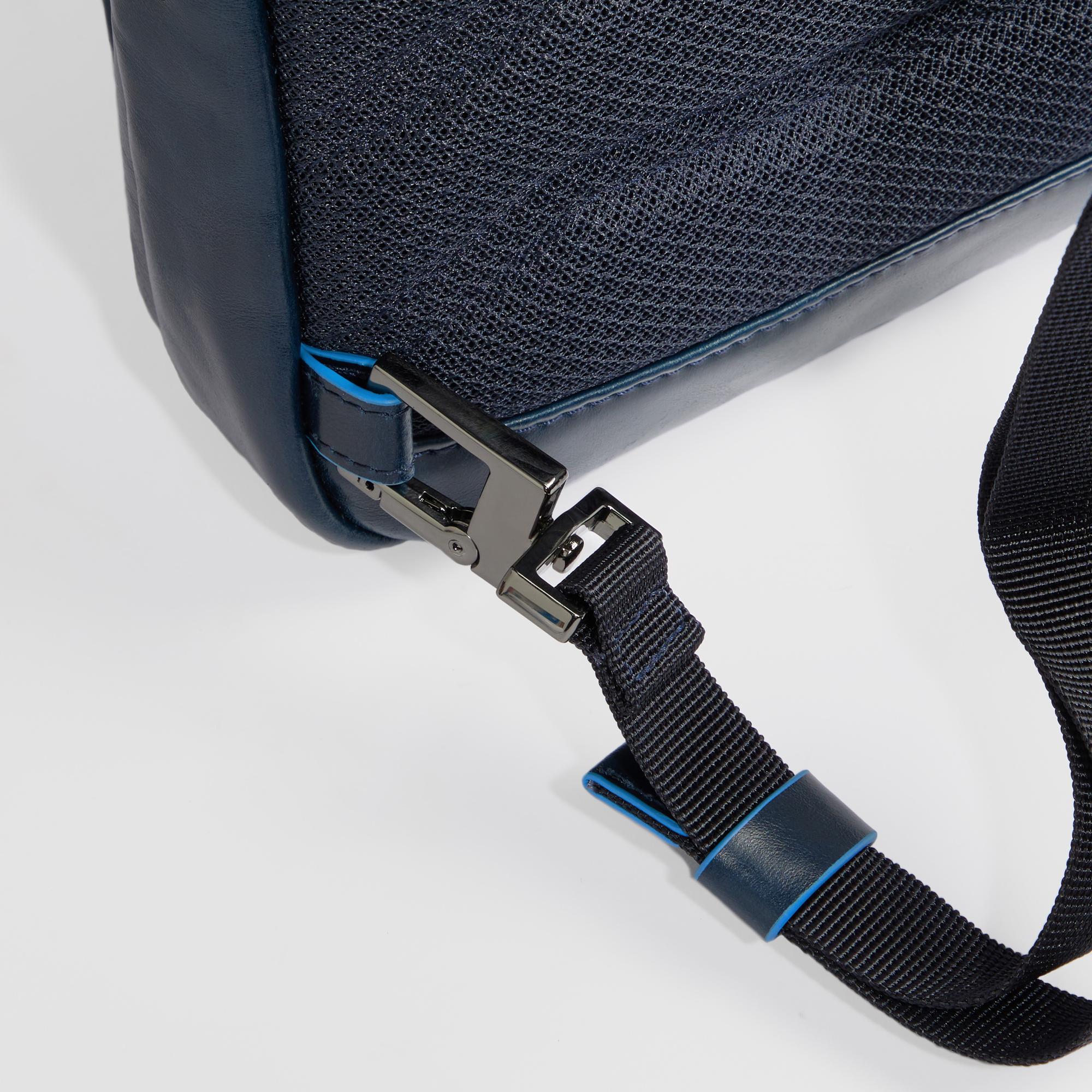 Sac de poitrine homme convertible en sac à dos - 8