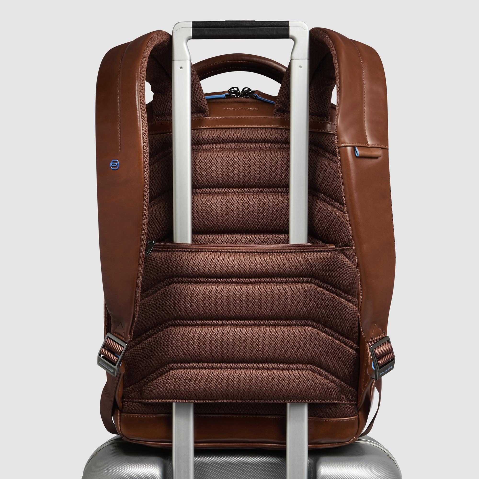 Personalizable laptop backpack 14"