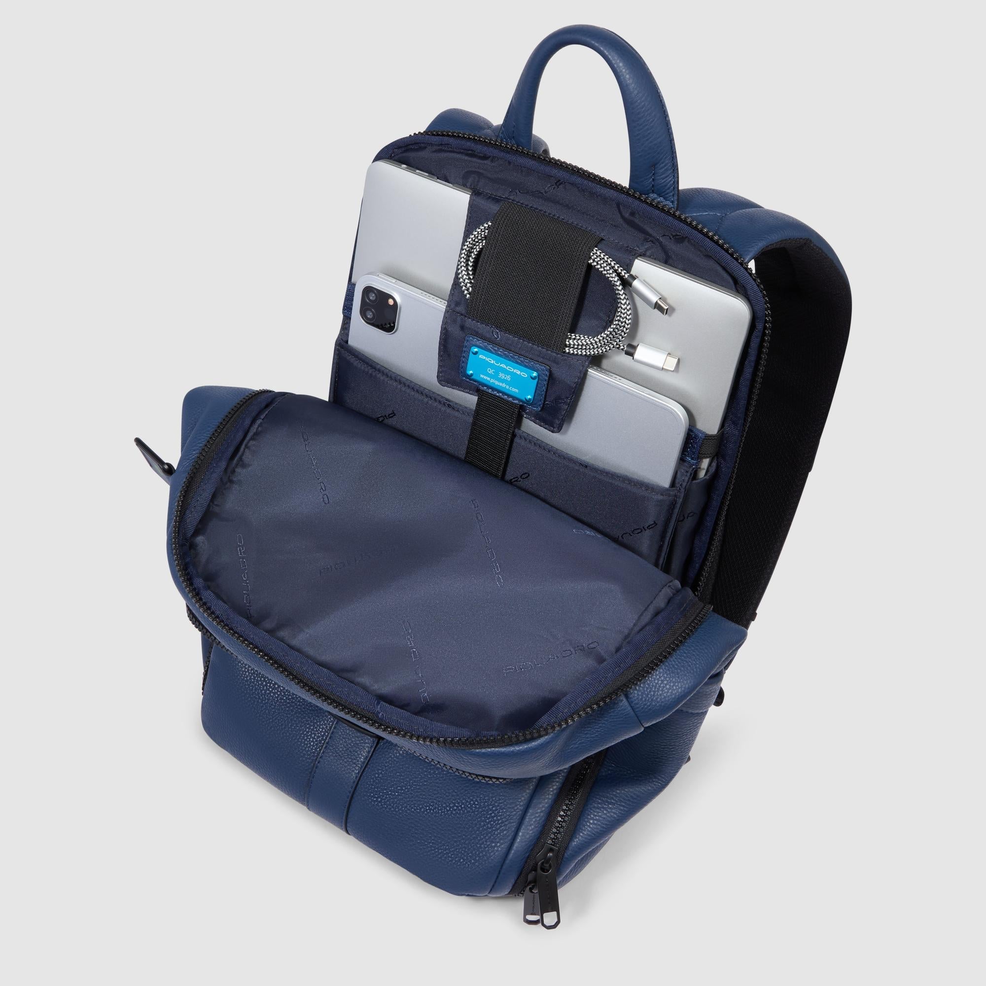 Laptop backpack 14"