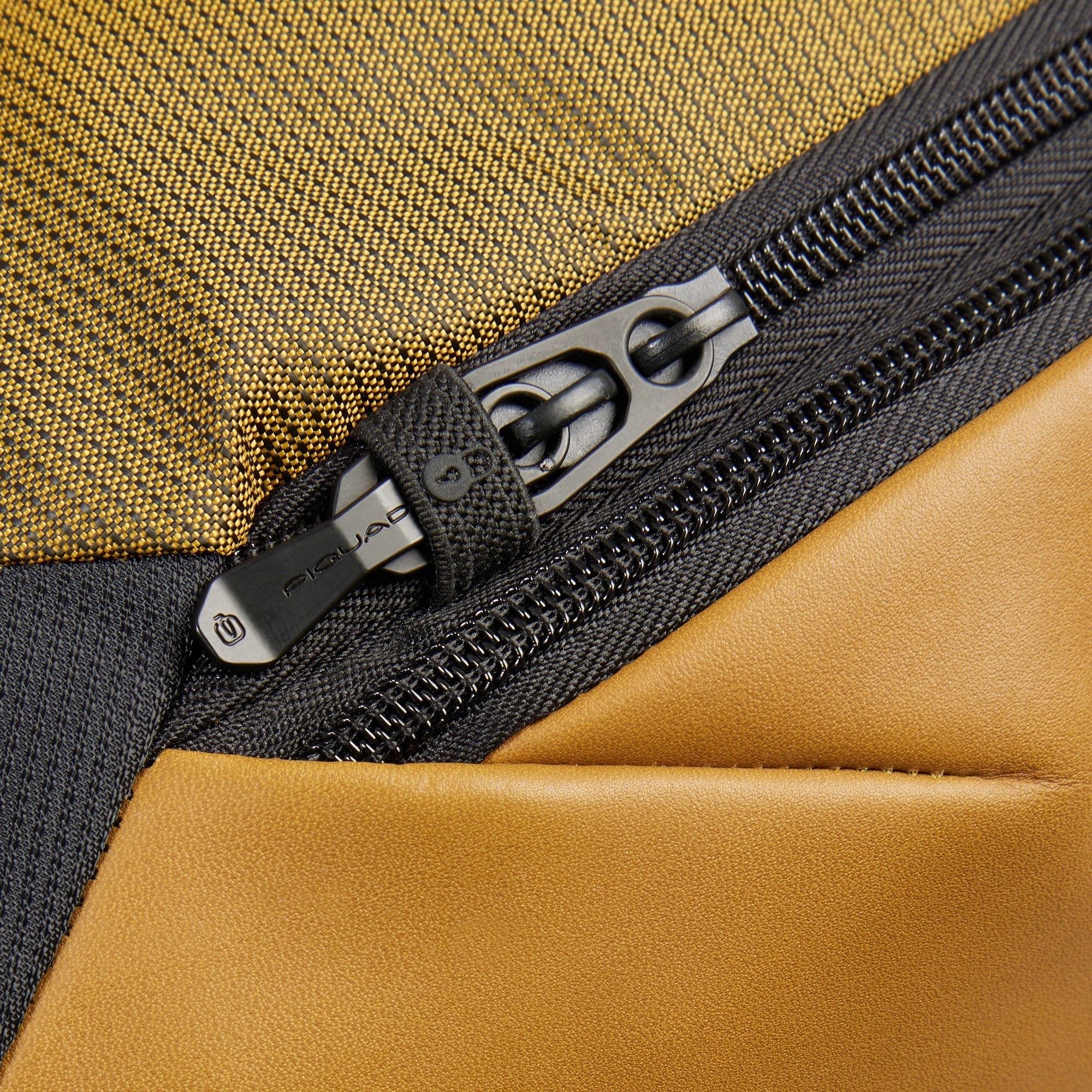 Travel backpack for laptop 15,6"