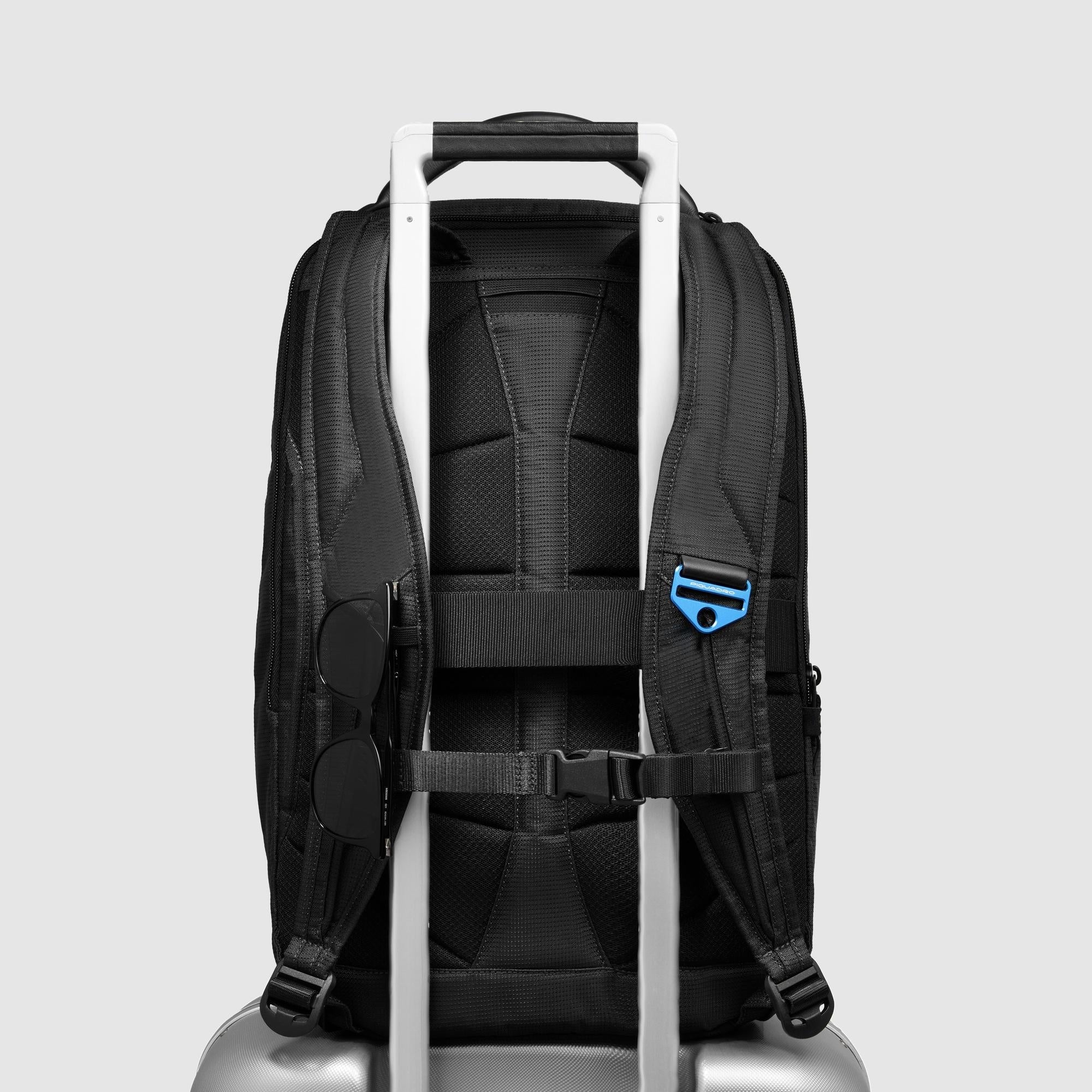 Travel backpack for laptop 15,6"