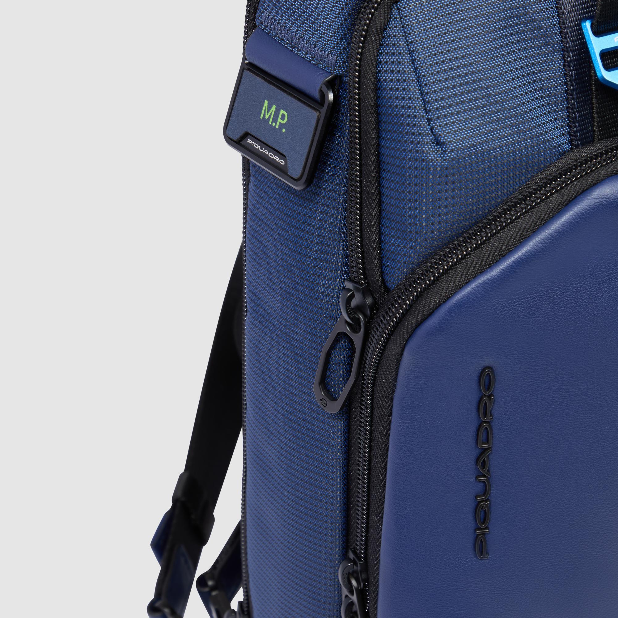 Sling bag im iPad®mini-Format - 4