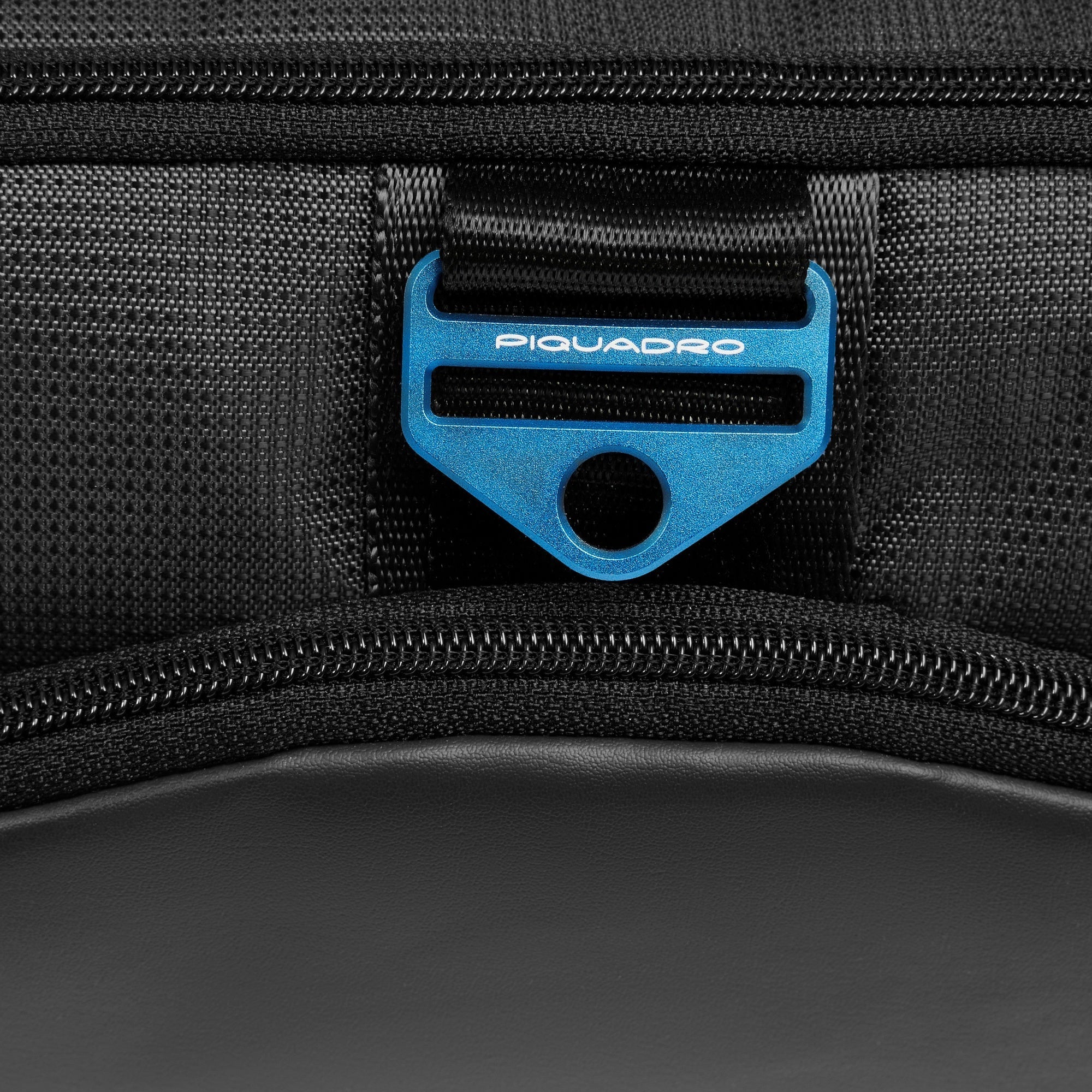 Men's crossbody bag in bio-based material - 6