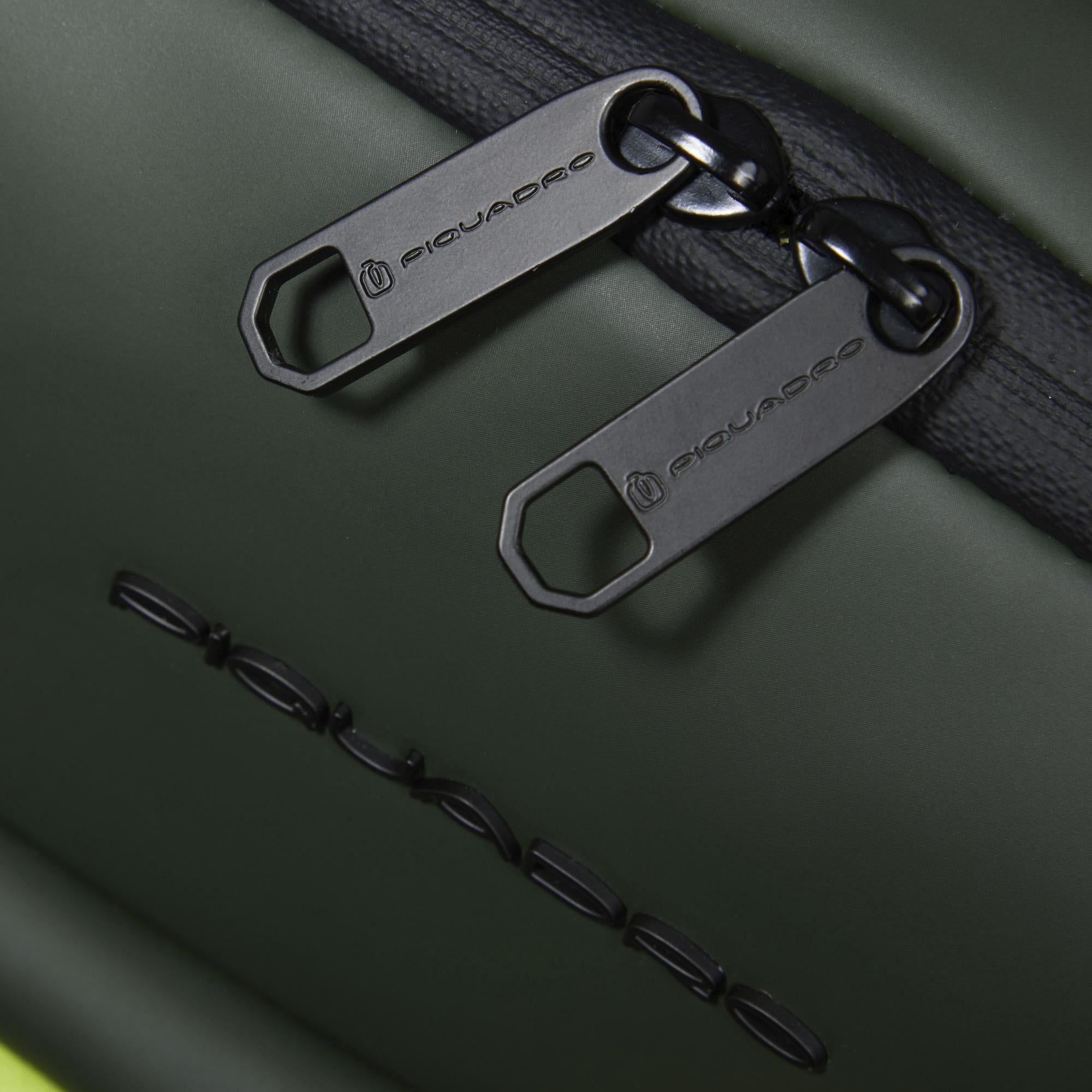 Underseater travel backpack with wheels 14"