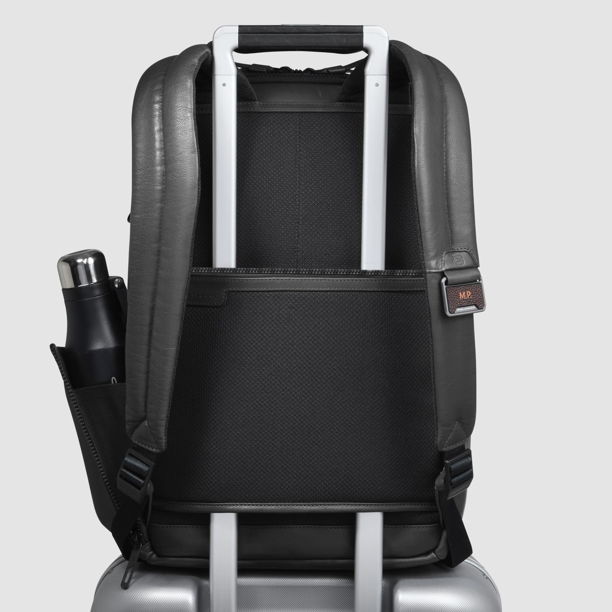 Reiserucksack mit Laptop-Fach 15,6" 