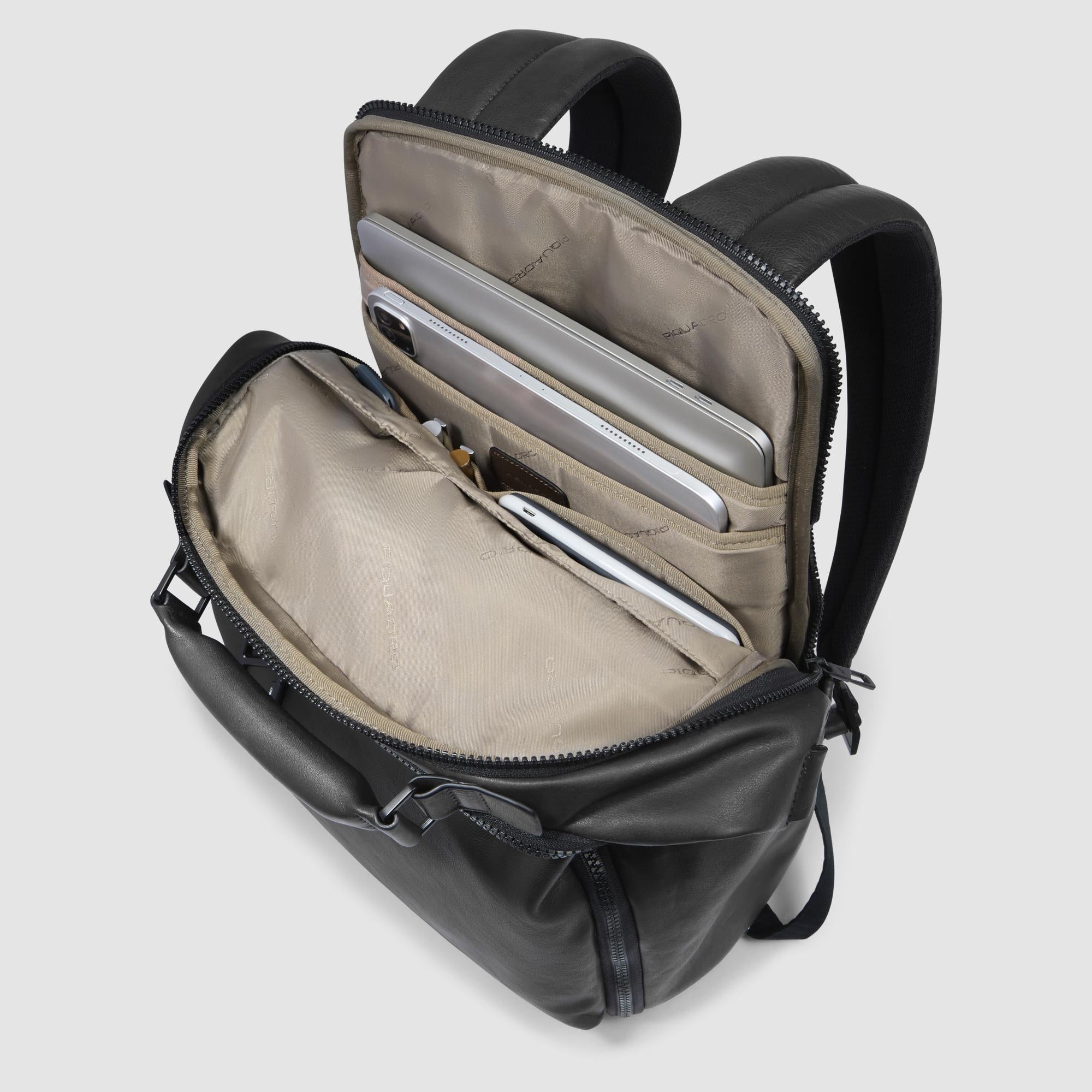 Reiserucksack mit Laptop-Fach 15,6" 