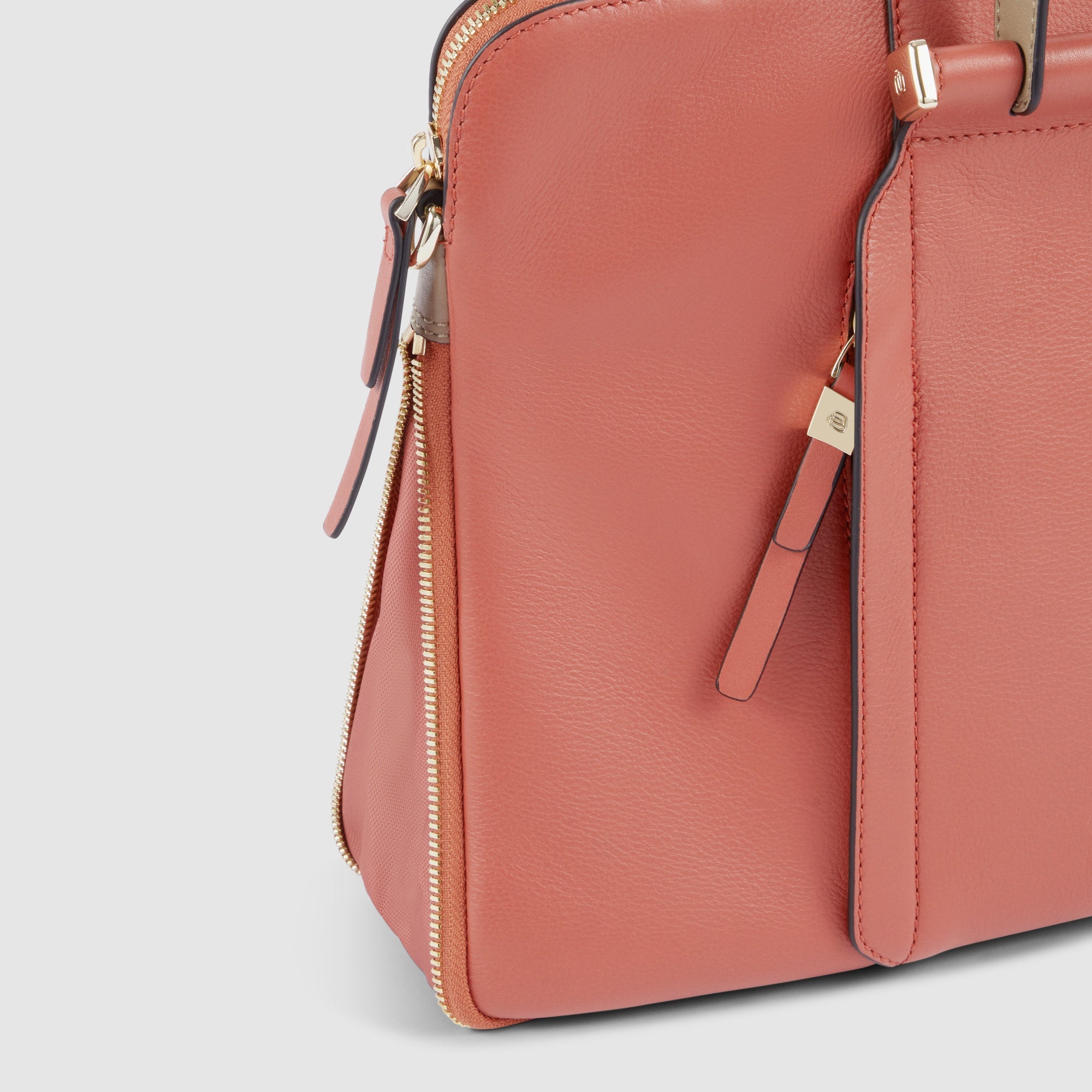 Expandable women's work bag for laptop 14"