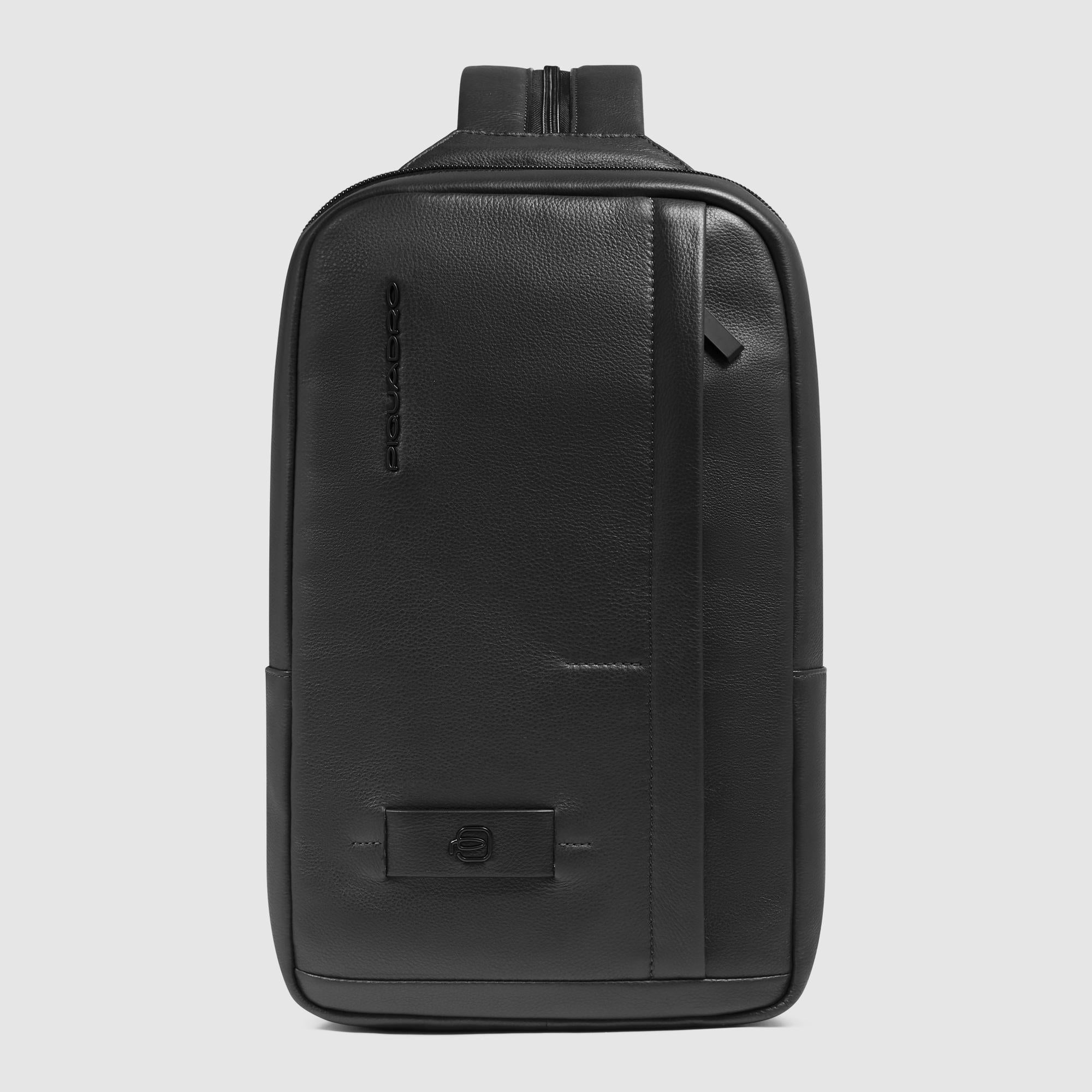 Sling bag im iPad®-Format - 1