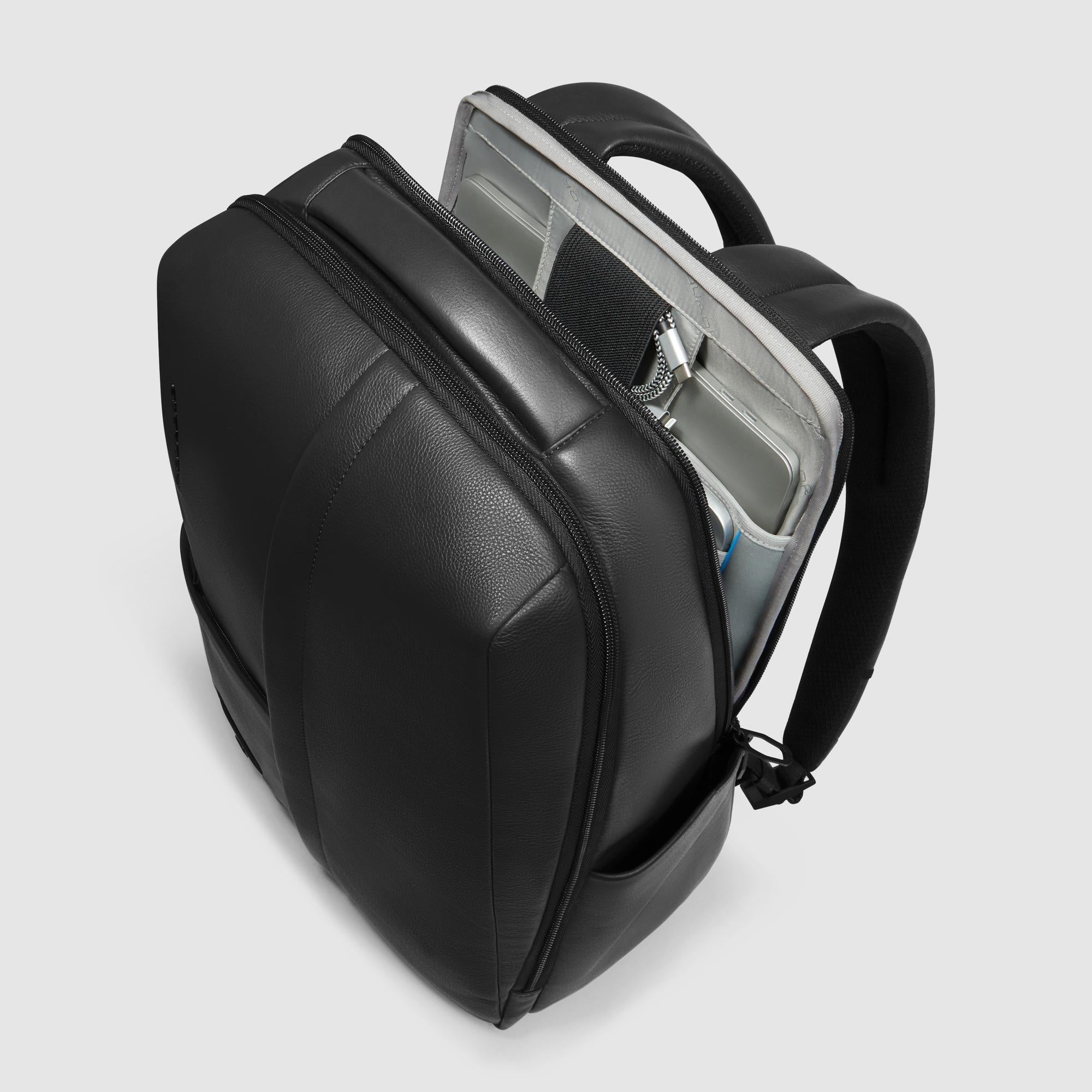 Laptop backpack 15,6"