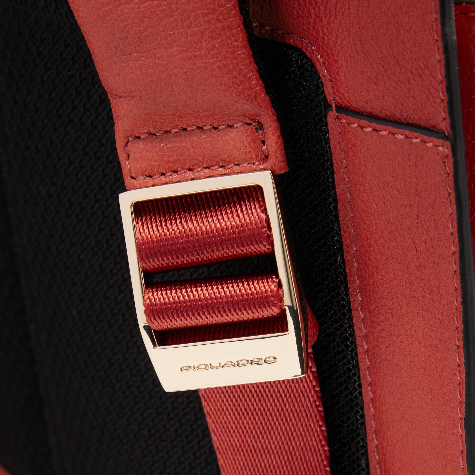 Women’s laptop backpack 14"