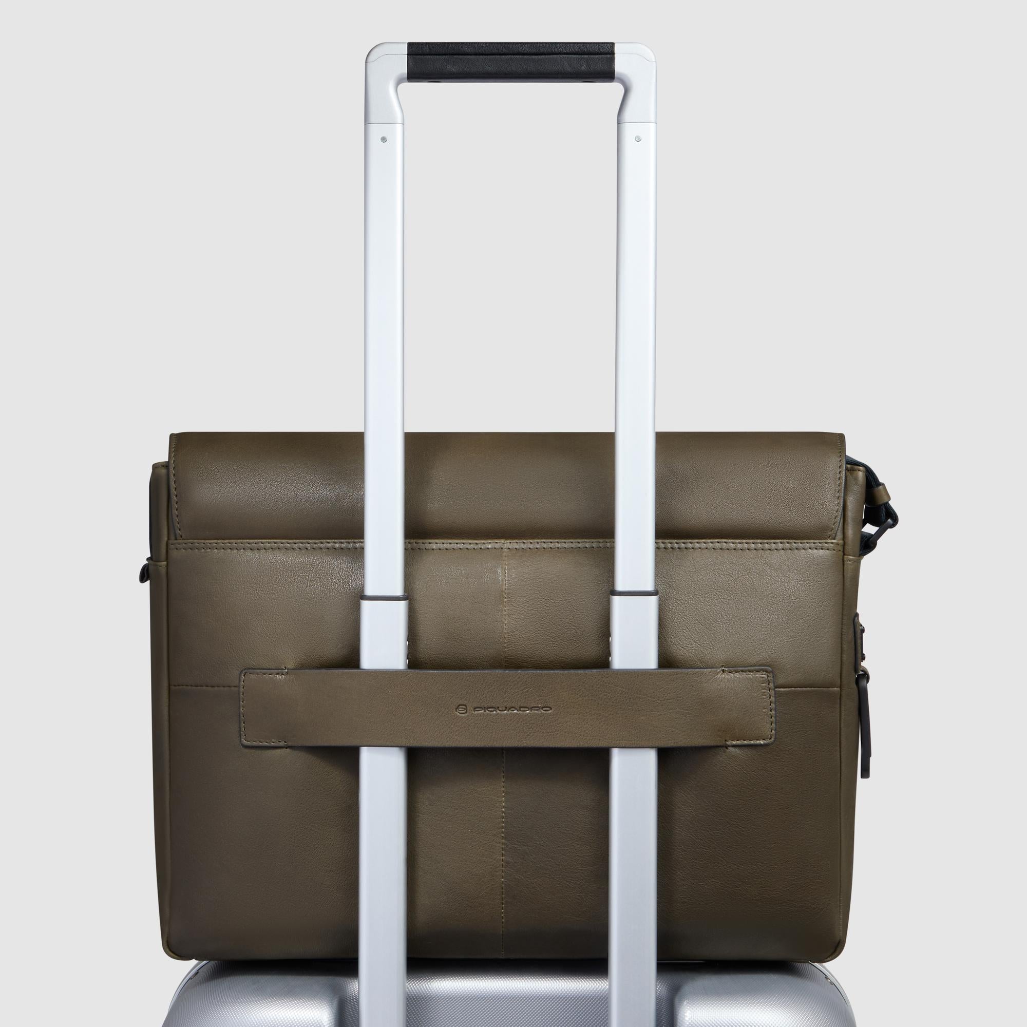 Messenger Umhängetasche mit 14" Laptop-Fach - 3