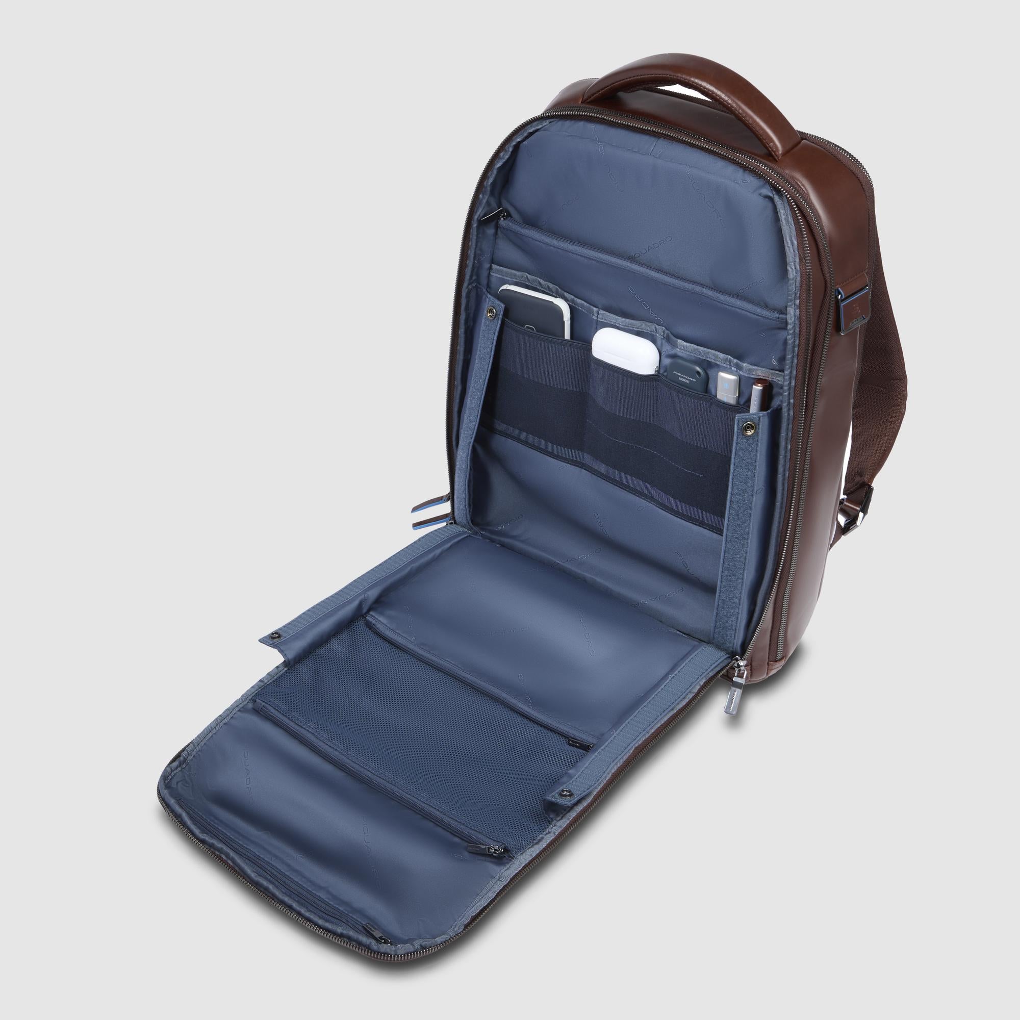 Travel laptop backpack 15,6" - 6