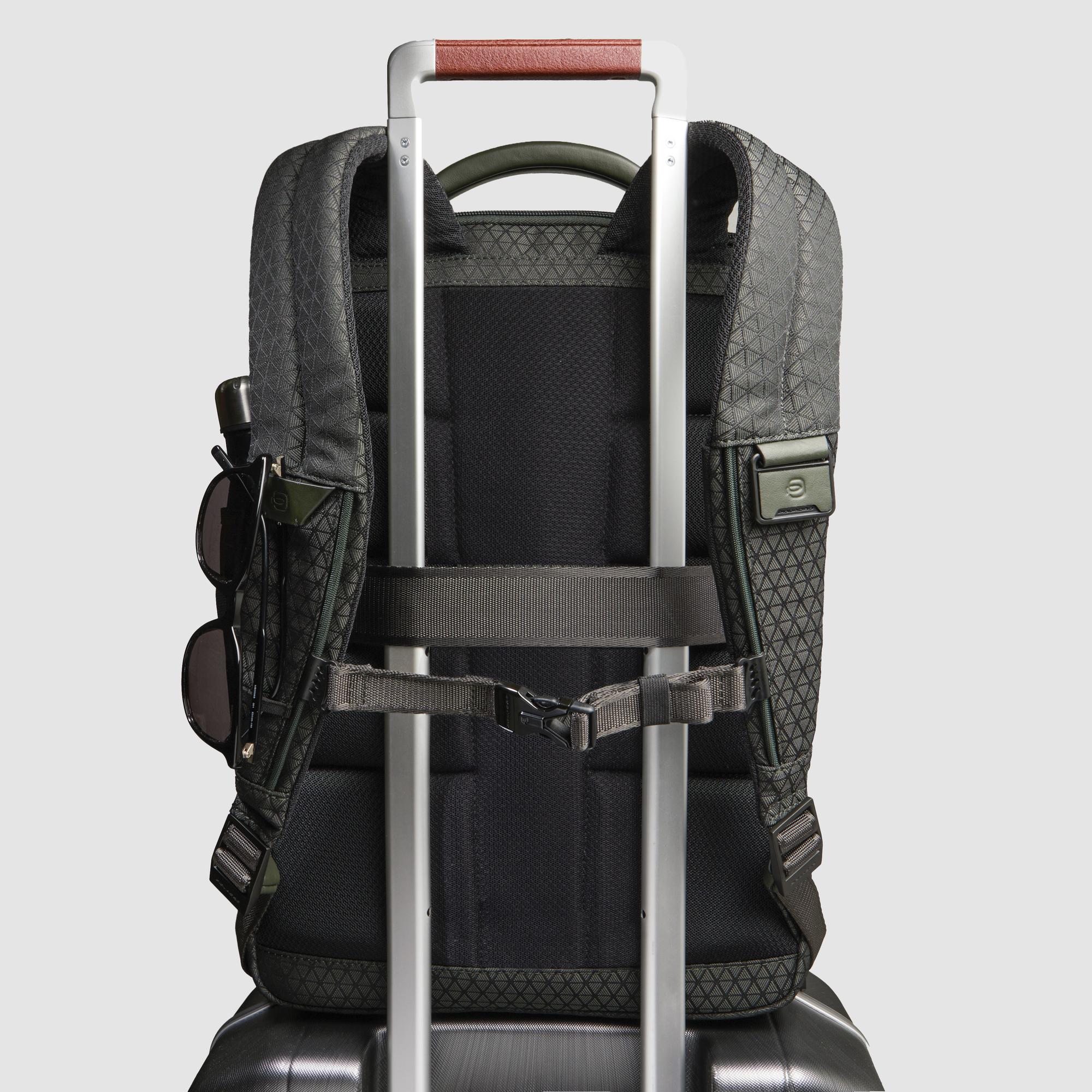 Modular, 2-in-1 travel laptop backpack 15,6"