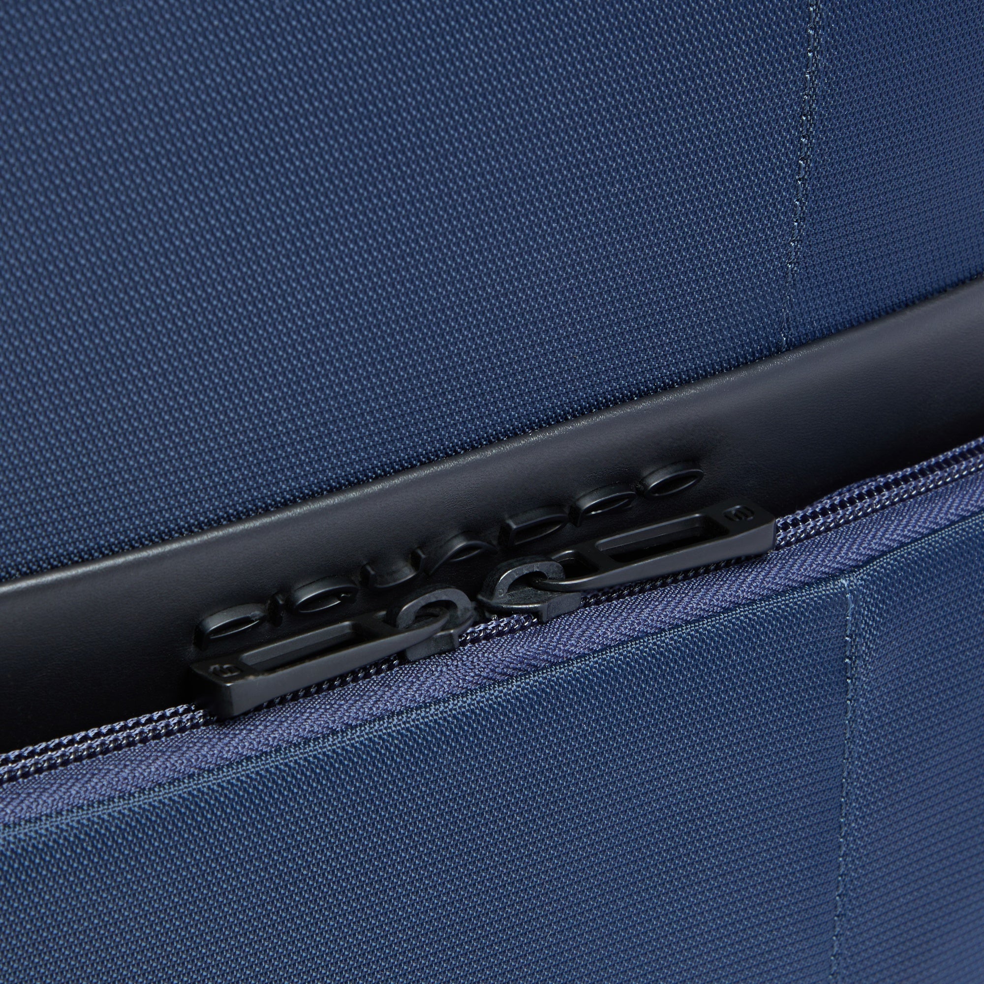 Travel laptop backpack 15,6" - 5