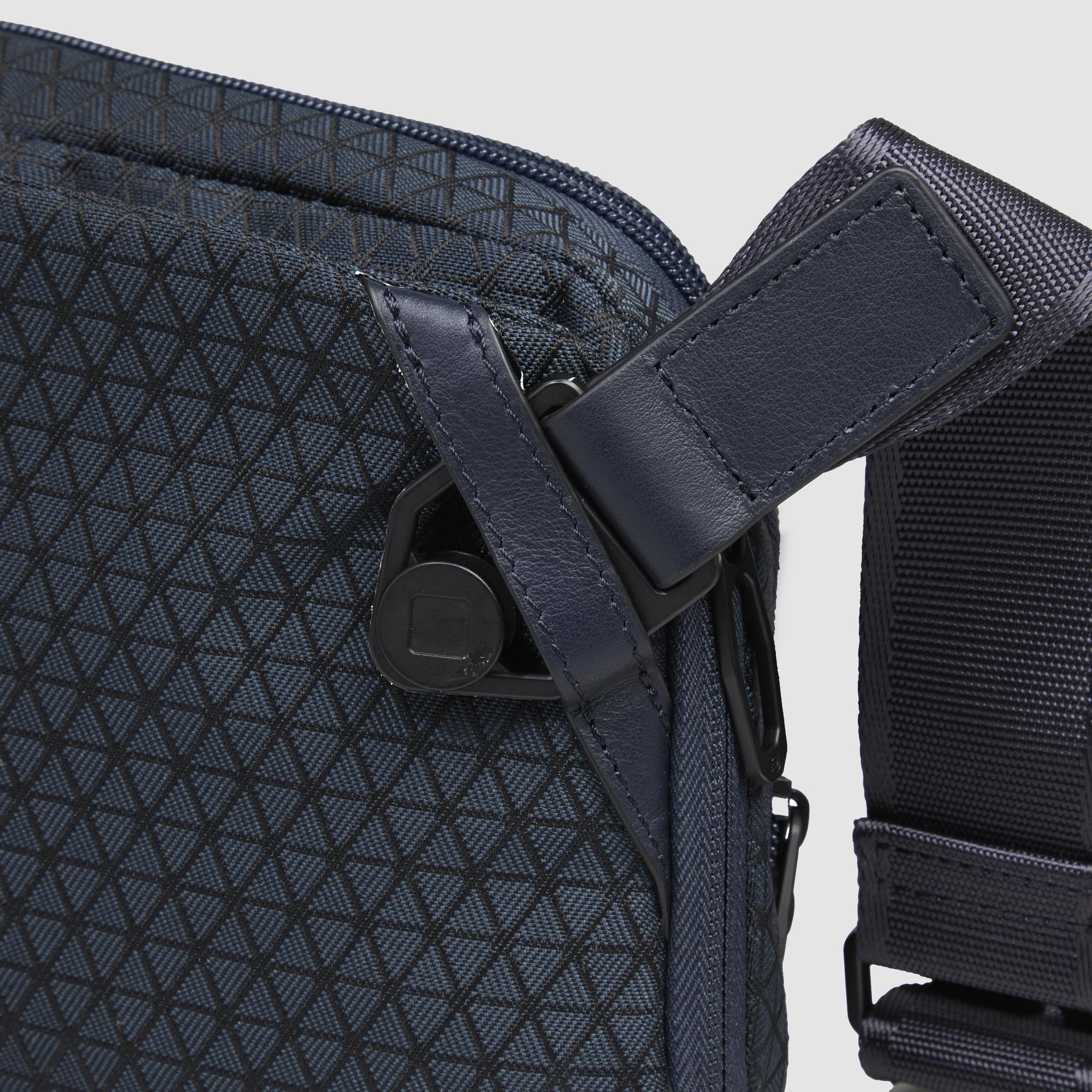 Expandable bum bag in recycled fabric - 6