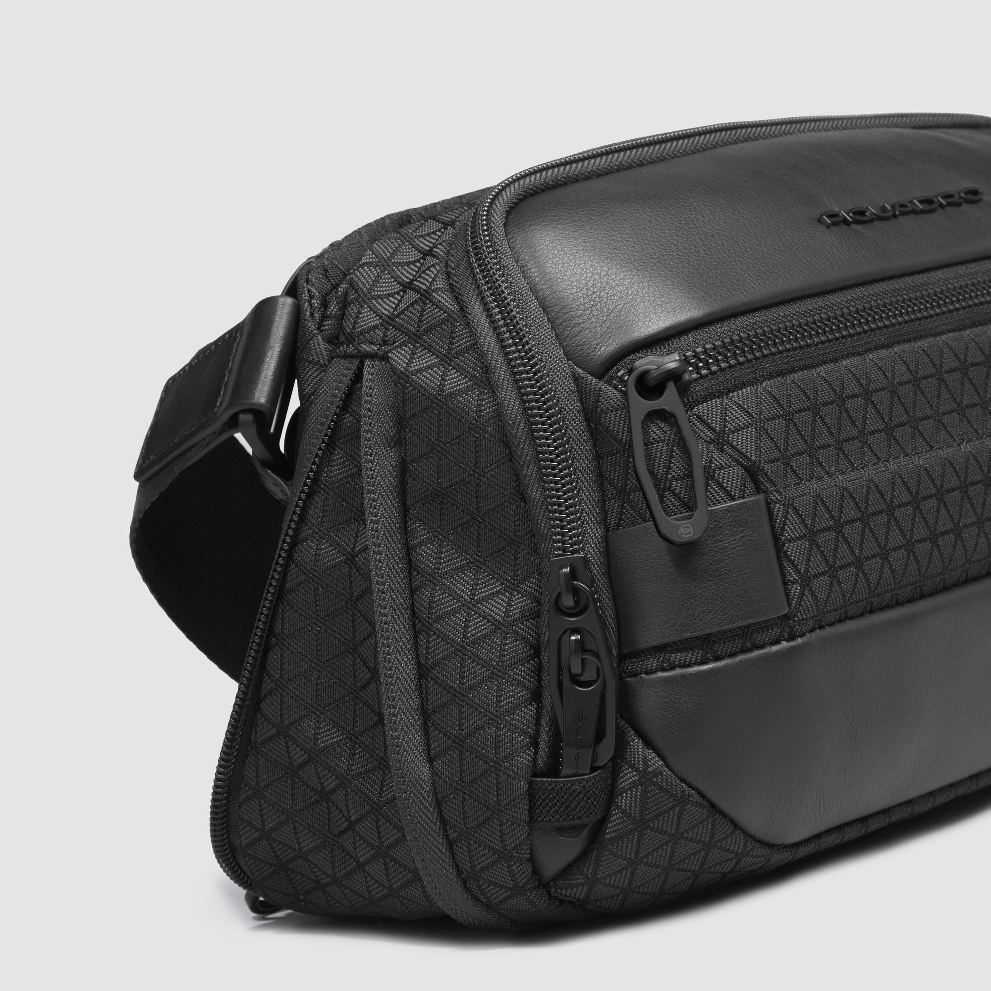 Expandable bum bag in recycled fabric - 7