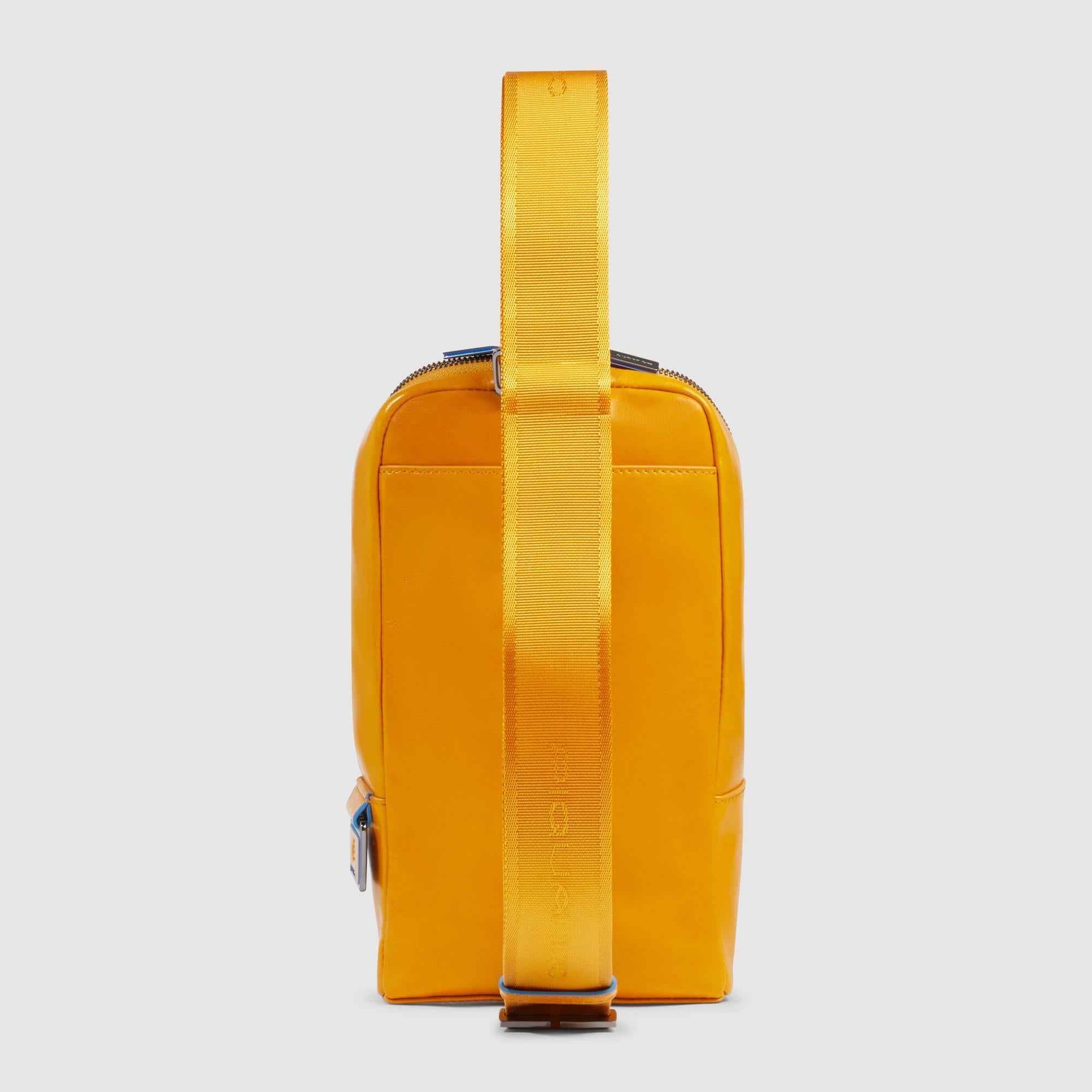 Mochila cruzada hombre personalizable