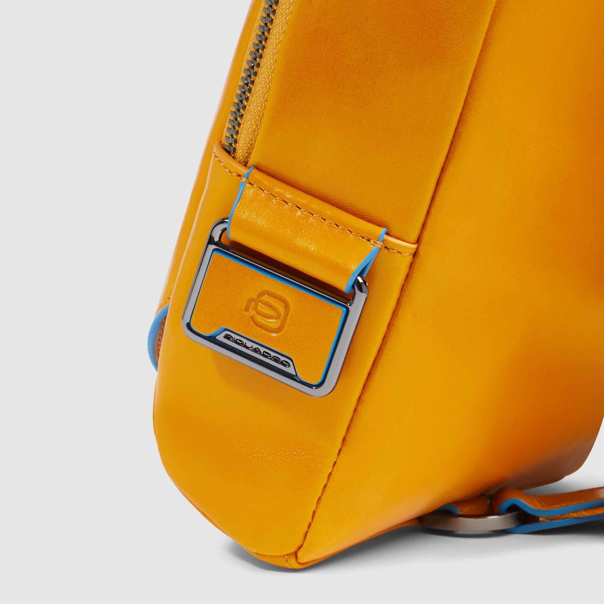 Mochila cruzada hombre personalizable