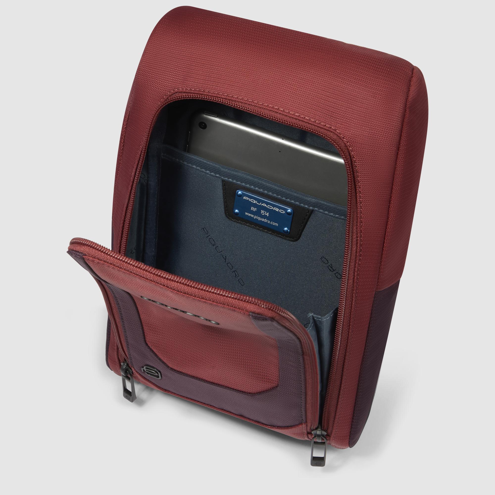 Sling bag in recycled fabric - 4