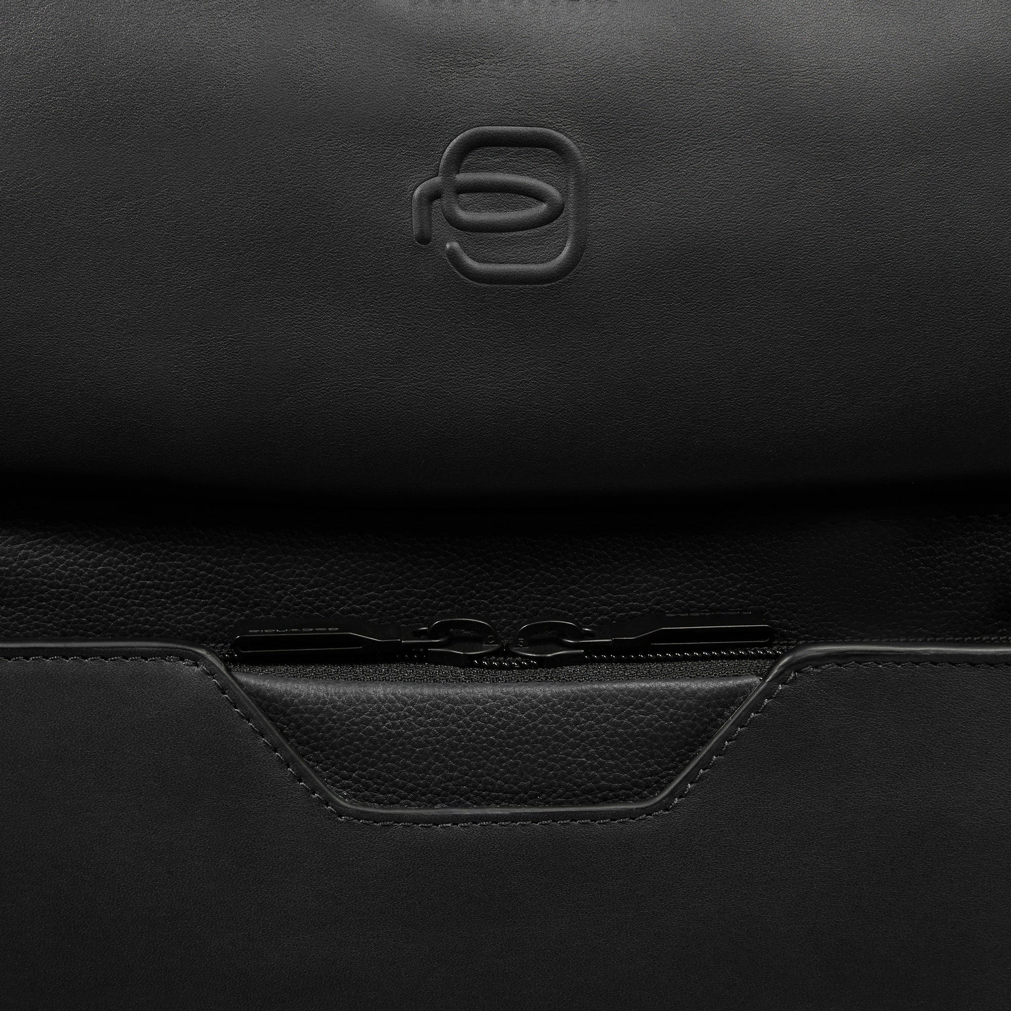 Travel laptop backpack 14"