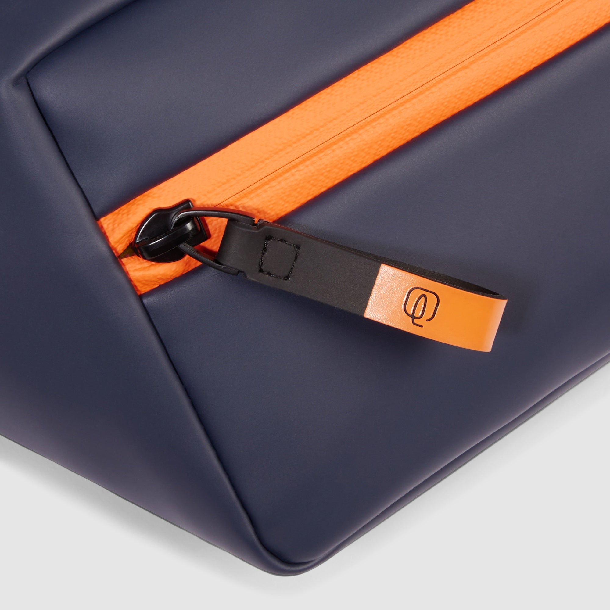 Water resistant waist bag - 5