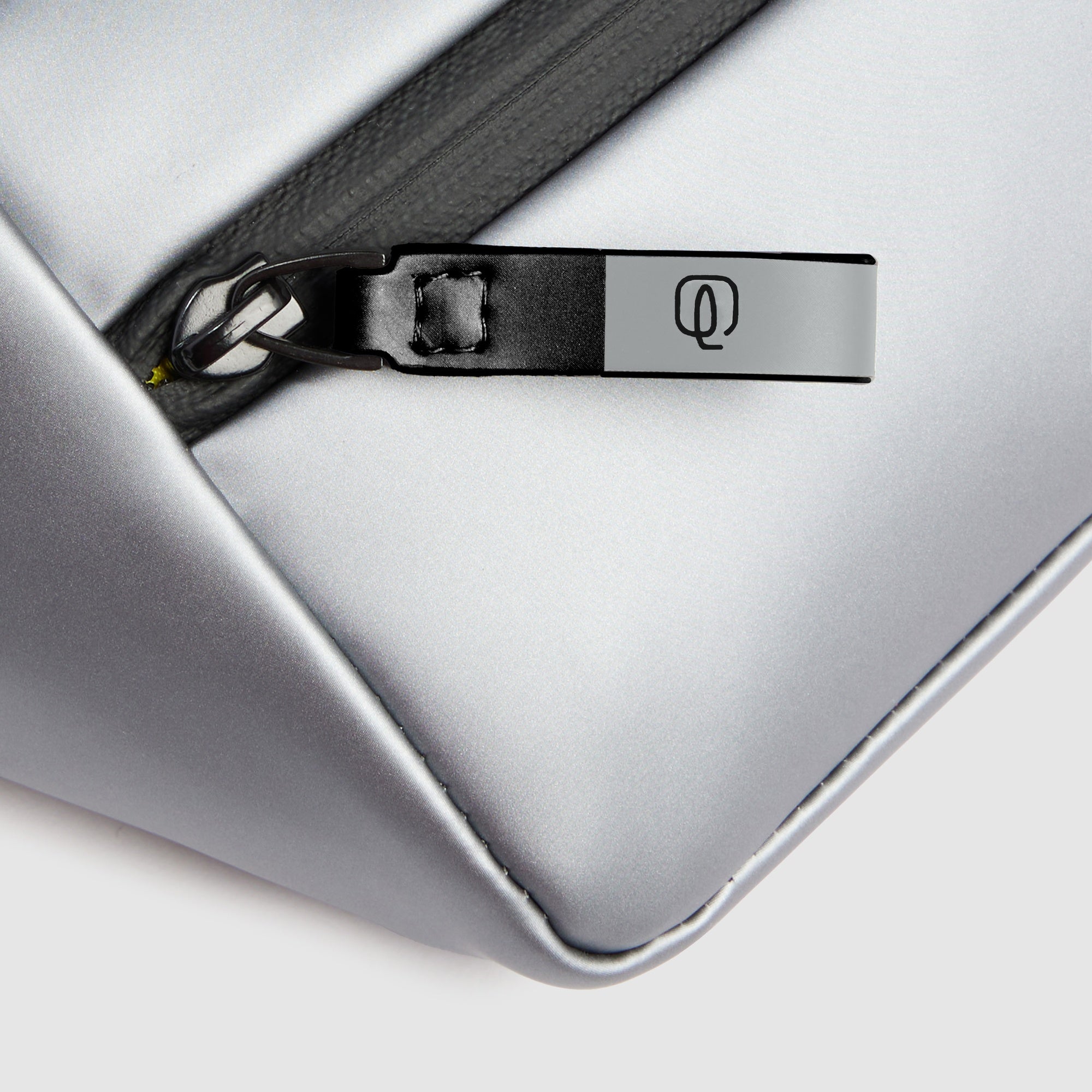 Water resistant waist bag - 5