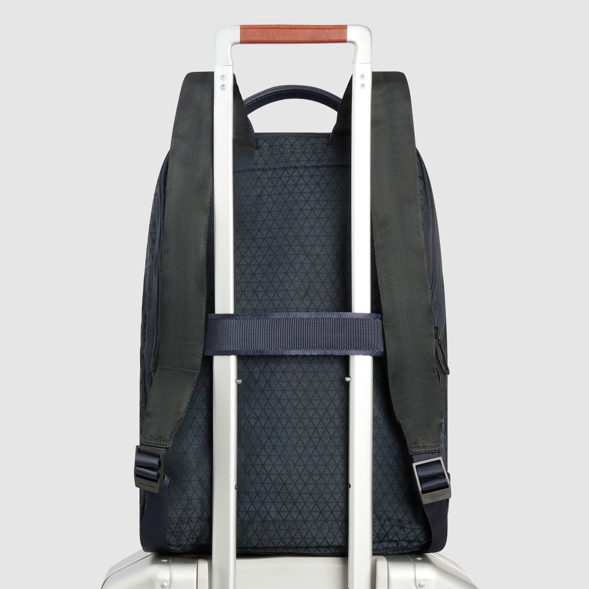 Foldable travel backpack for laptop 15,6"