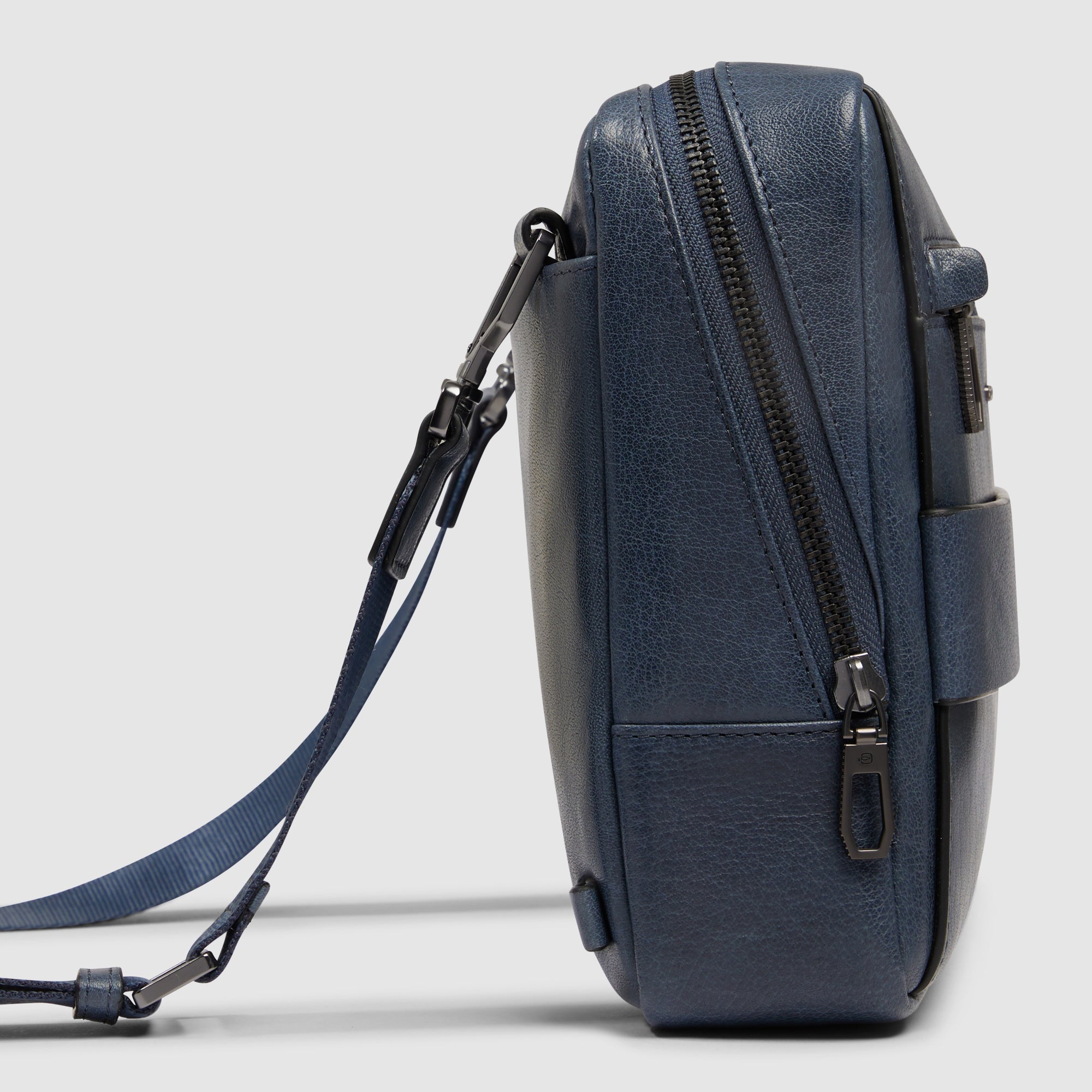 Men's crossbody bag for iPad® - 6