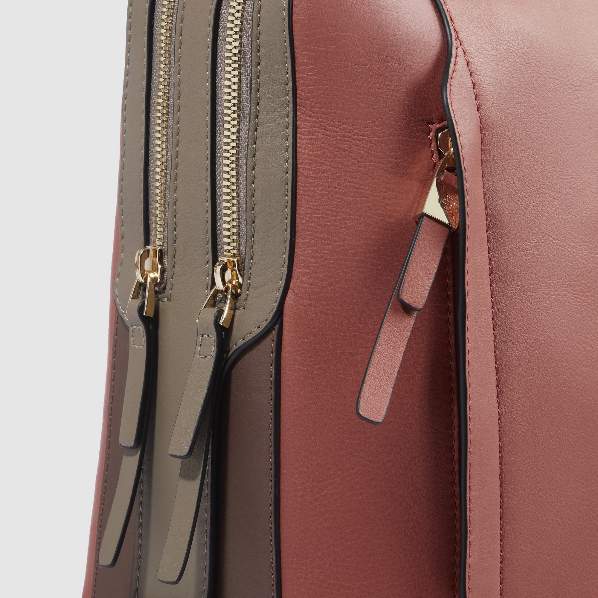 Women’s laptop backpack 15,6"