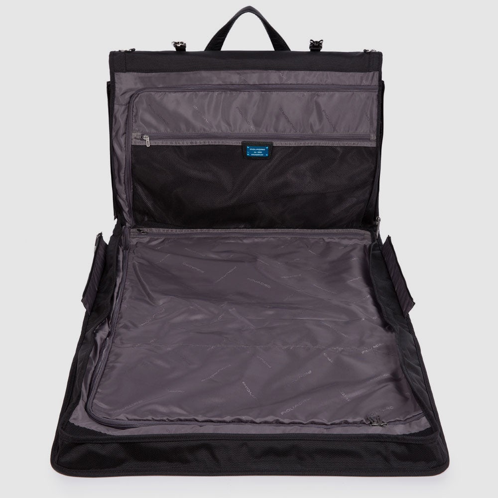 Folding garment bag in recycled textile - 6