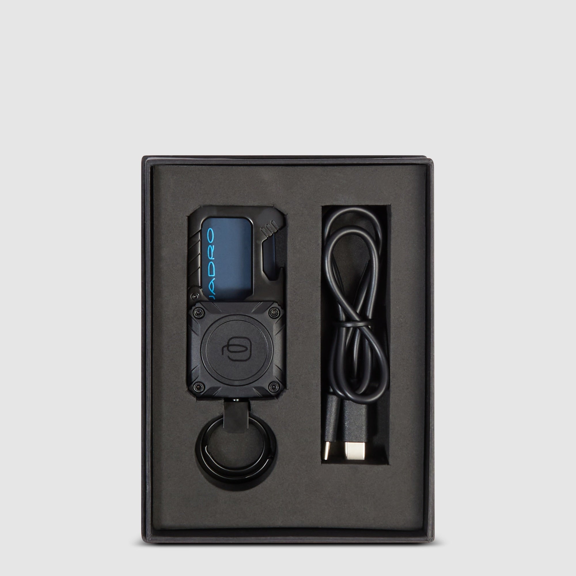 Metal keychain with tracker - 5