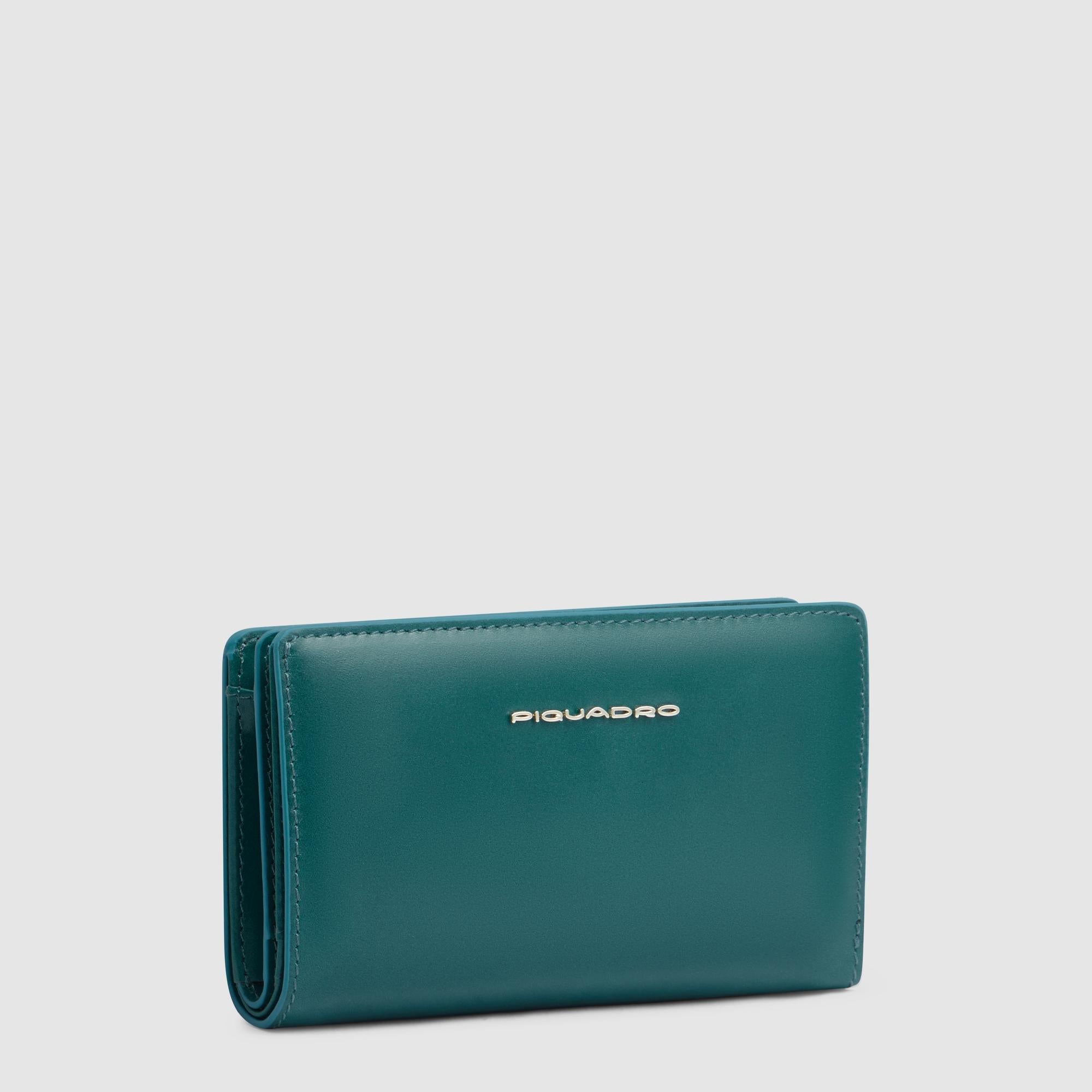 Women’s bifold wallet