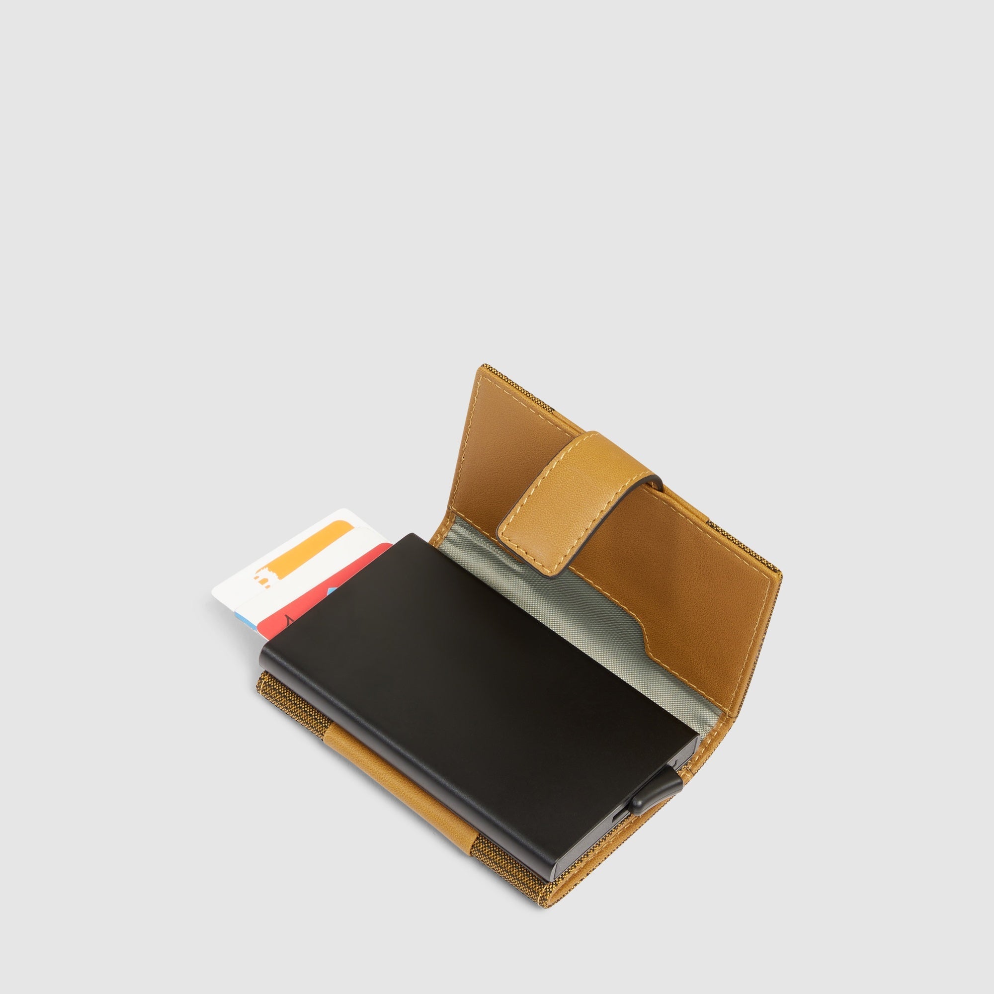 Credit card holder case in metal - 4