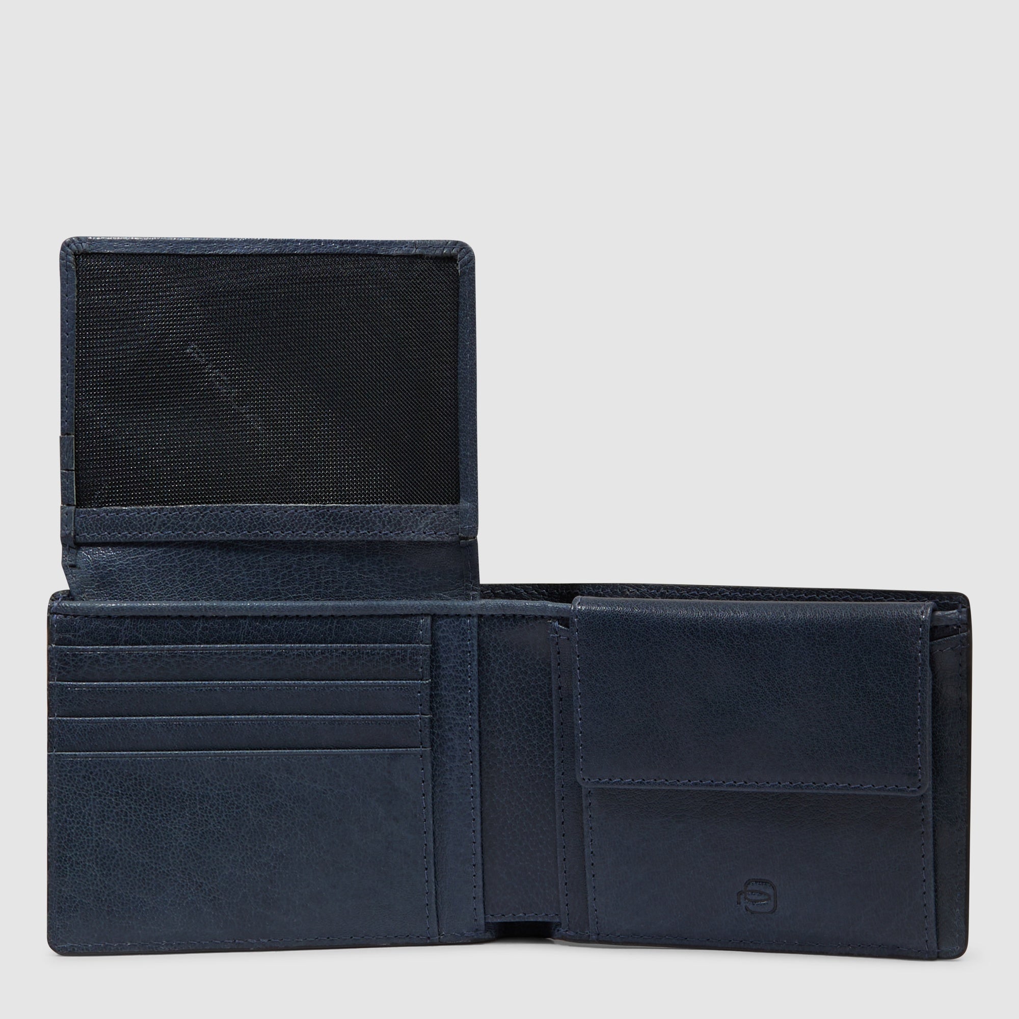 Men’s wallet with flip up ID window