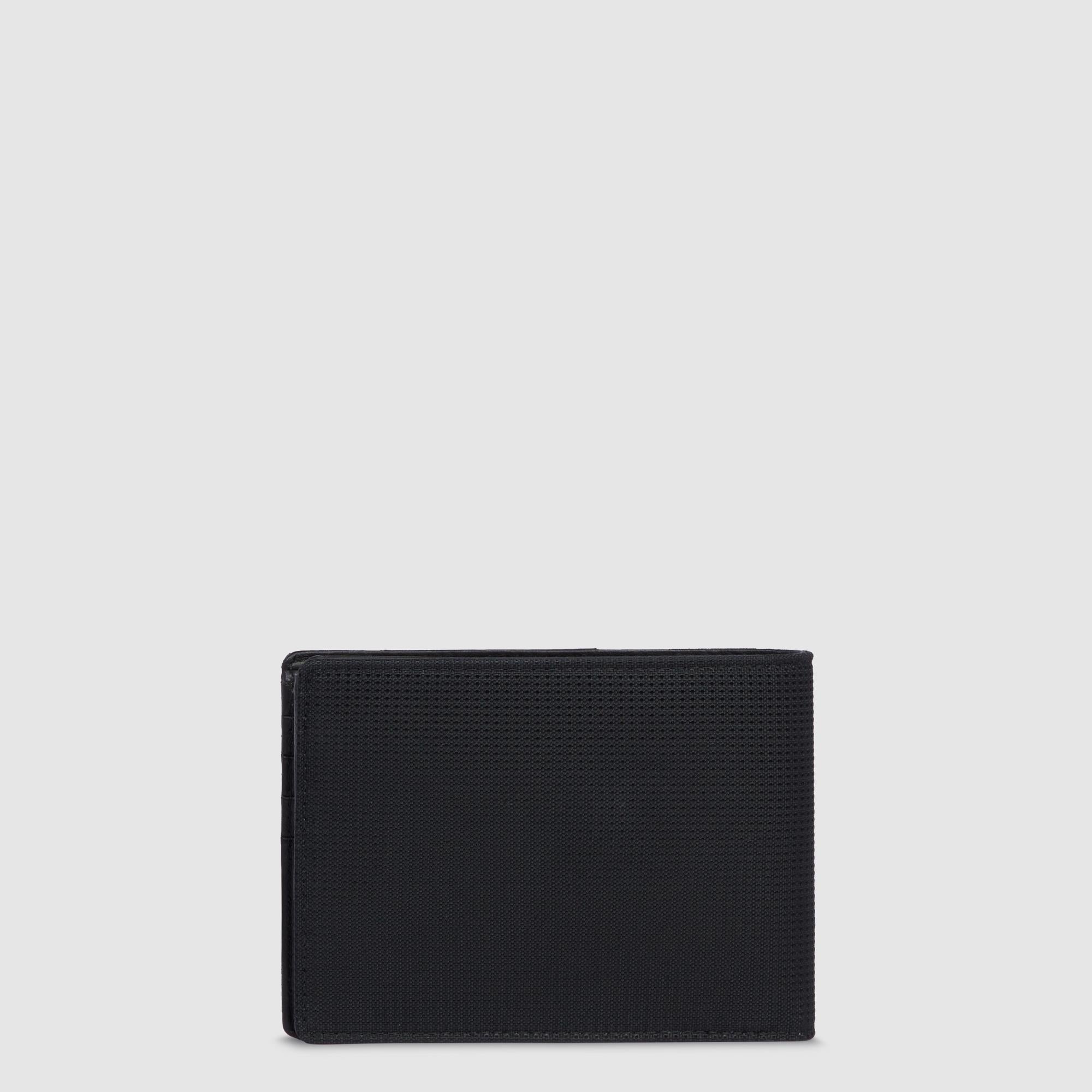 Men’s wallet with coin pocket