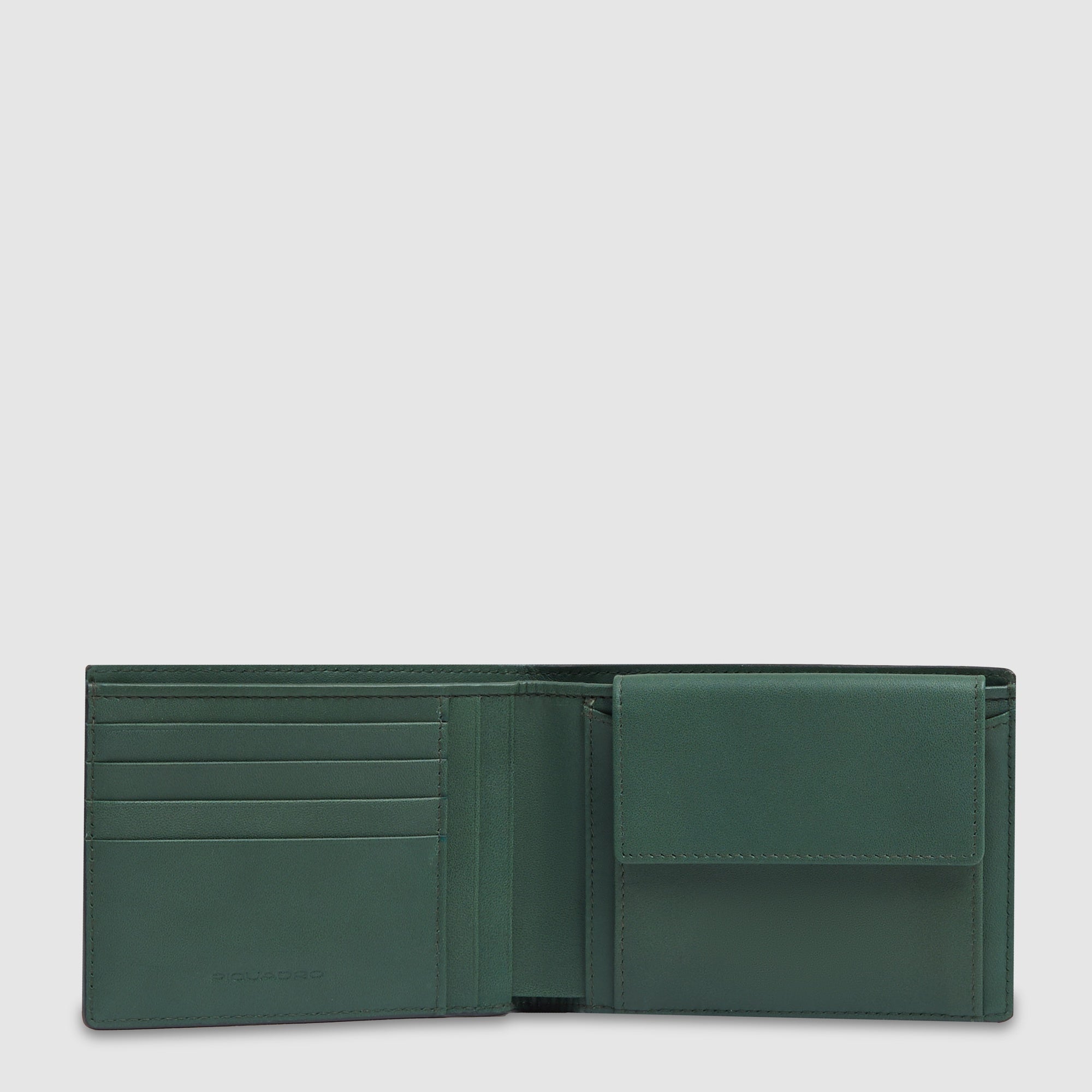 Men’s wallet with coin pocket