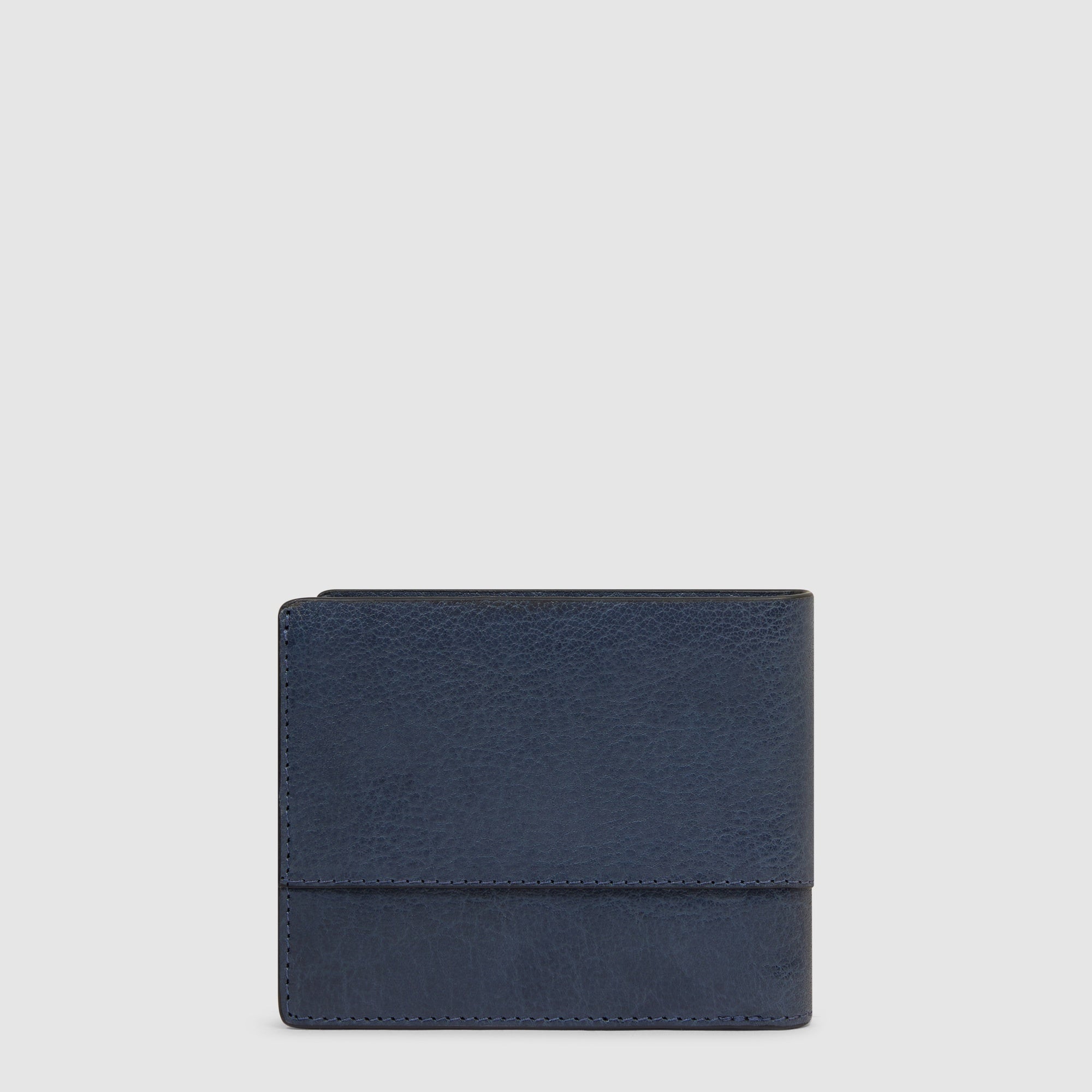 Men’s wallet with coin pocket