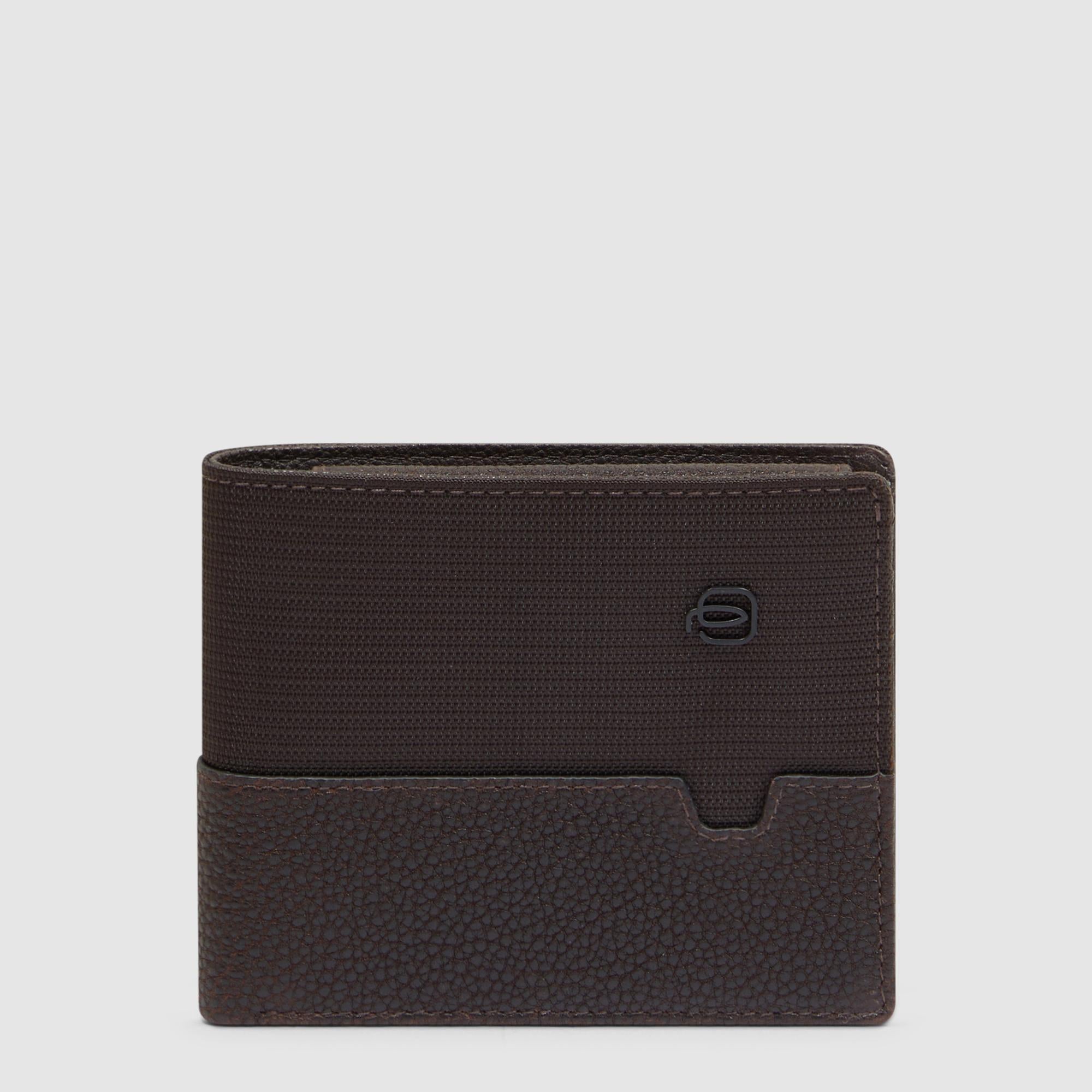 Men’s wallet with coin pocket