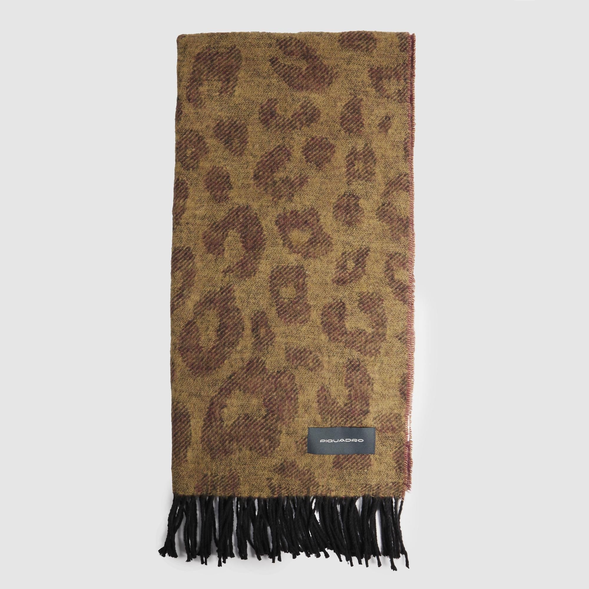 Women's animal print scarf with fringes - 5