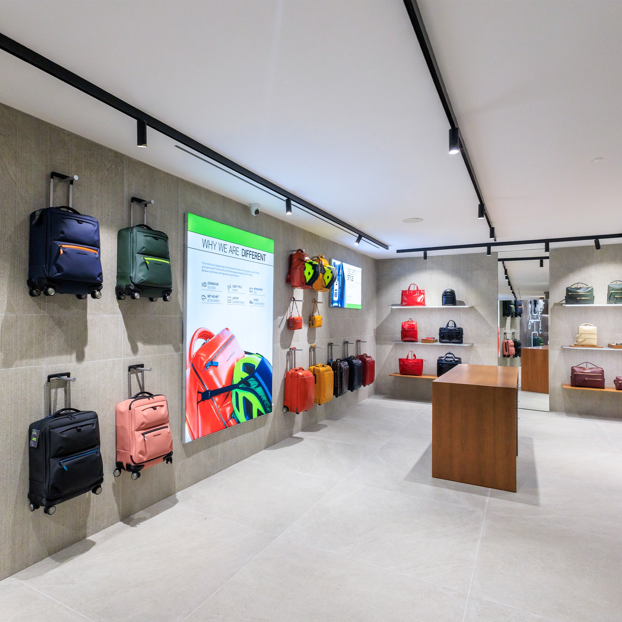 Inside Piquadro Corso Matteotti Flagship Store