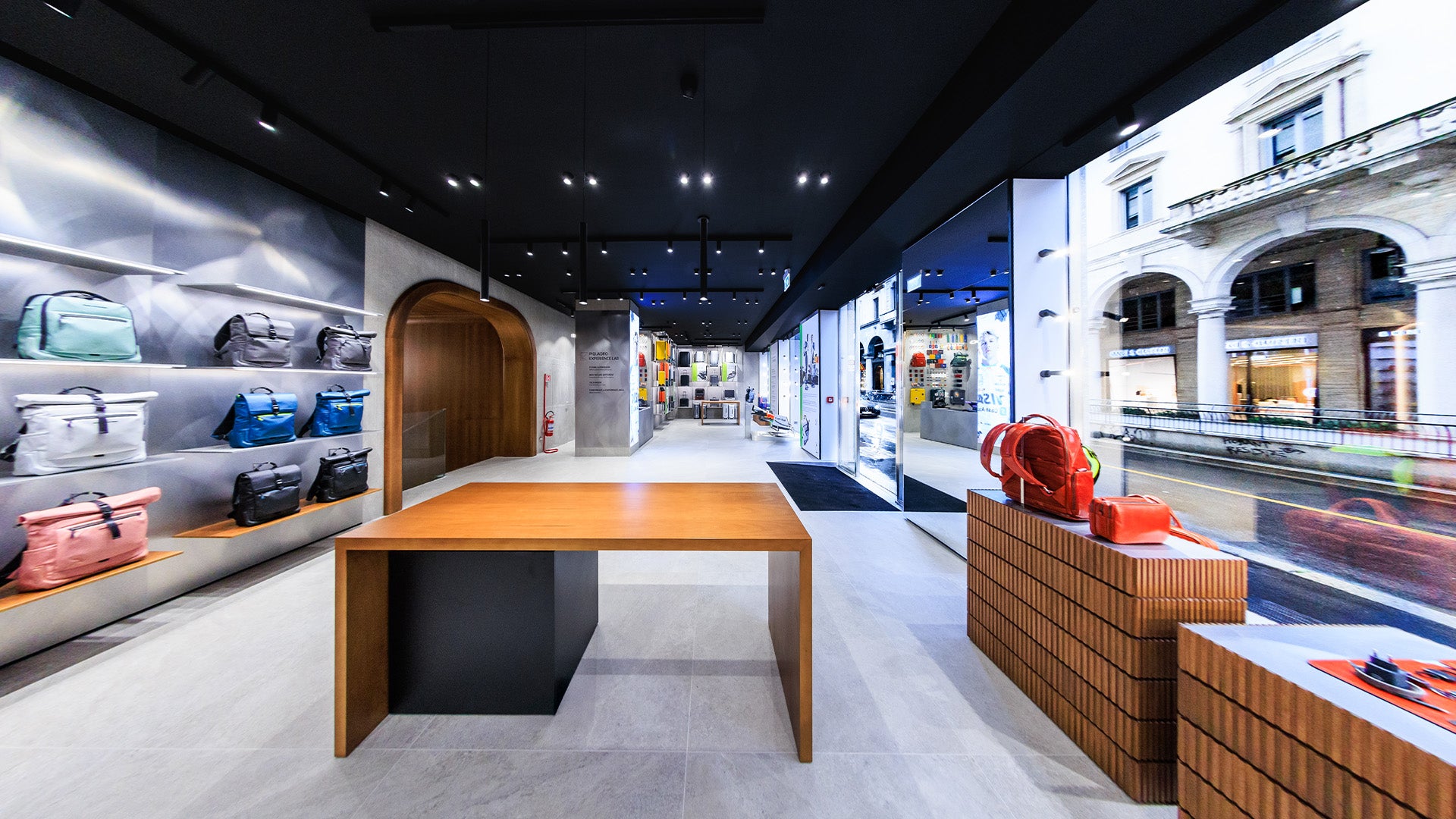 View from Piquadro Corso Matteotti Flagship Store