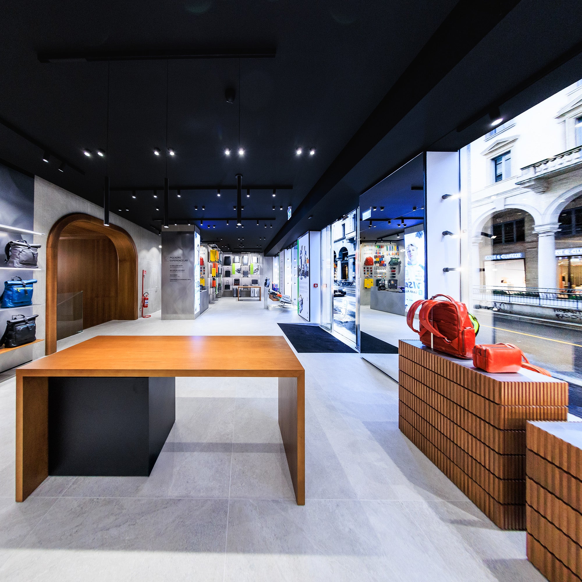 View from Piquadro Corso Matteotti Flagship Store